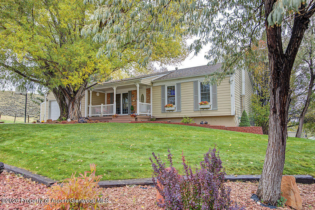 3421 Lenox Road