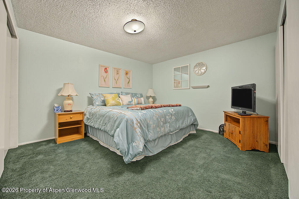 3421 Lenox Road