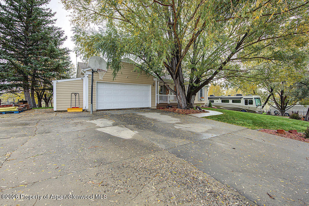 3421 Lenox Road