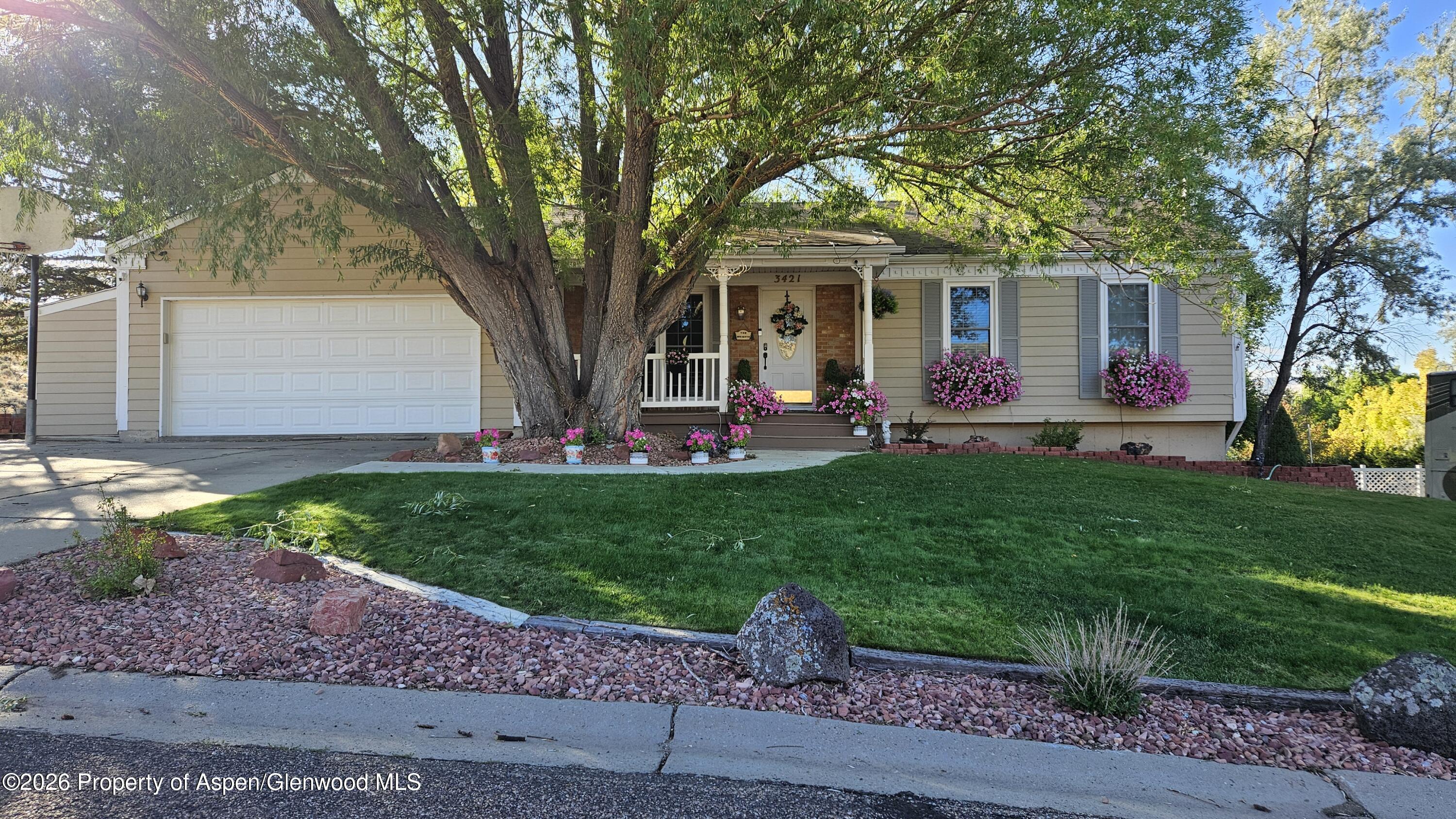3421 Lenox Road