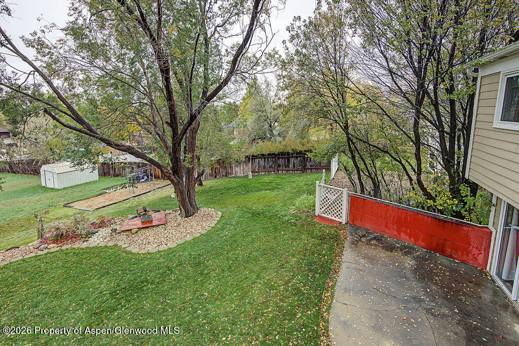 3421 Lenox Road