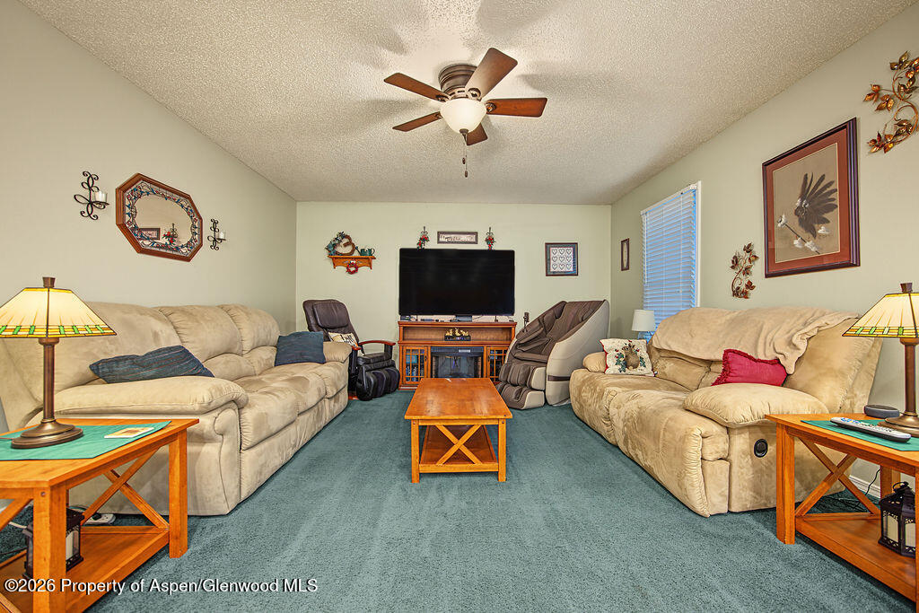 3421 Lenox Road