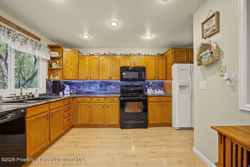 3421 Lenox Road
