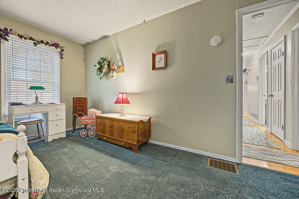 3421 Lenox Road