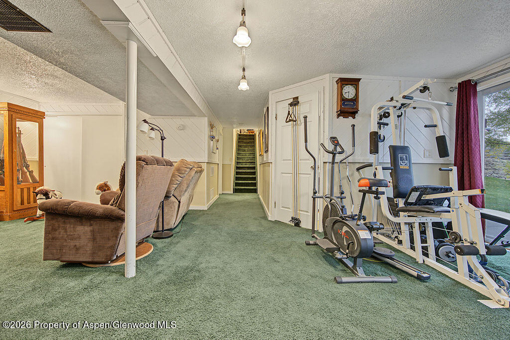 3421 Lenox Road