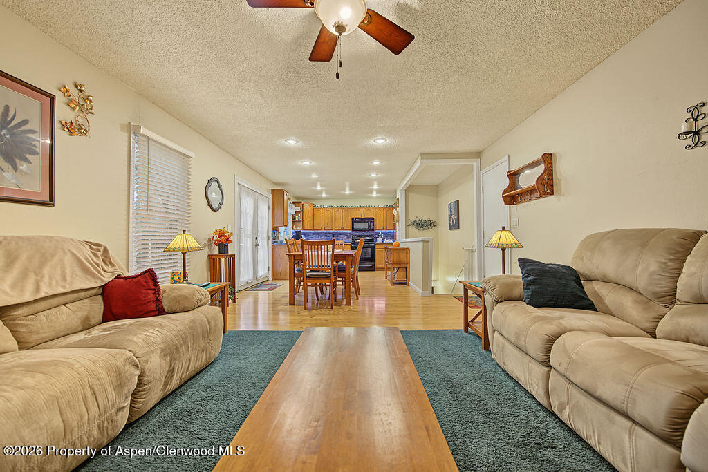 3421 Lenox Road