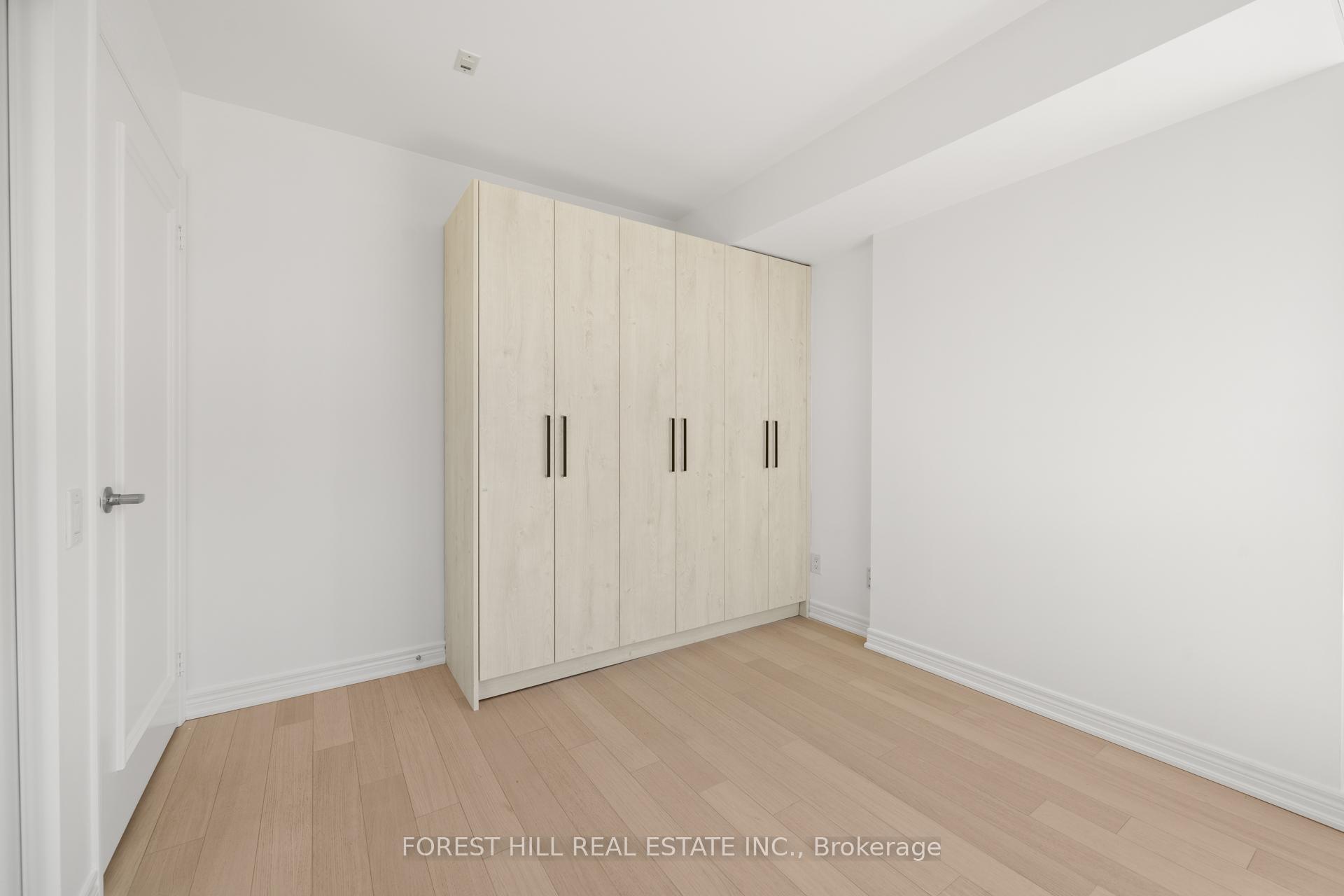 #707 - 60 St. Clair Avenue, Toronto Unit: 707