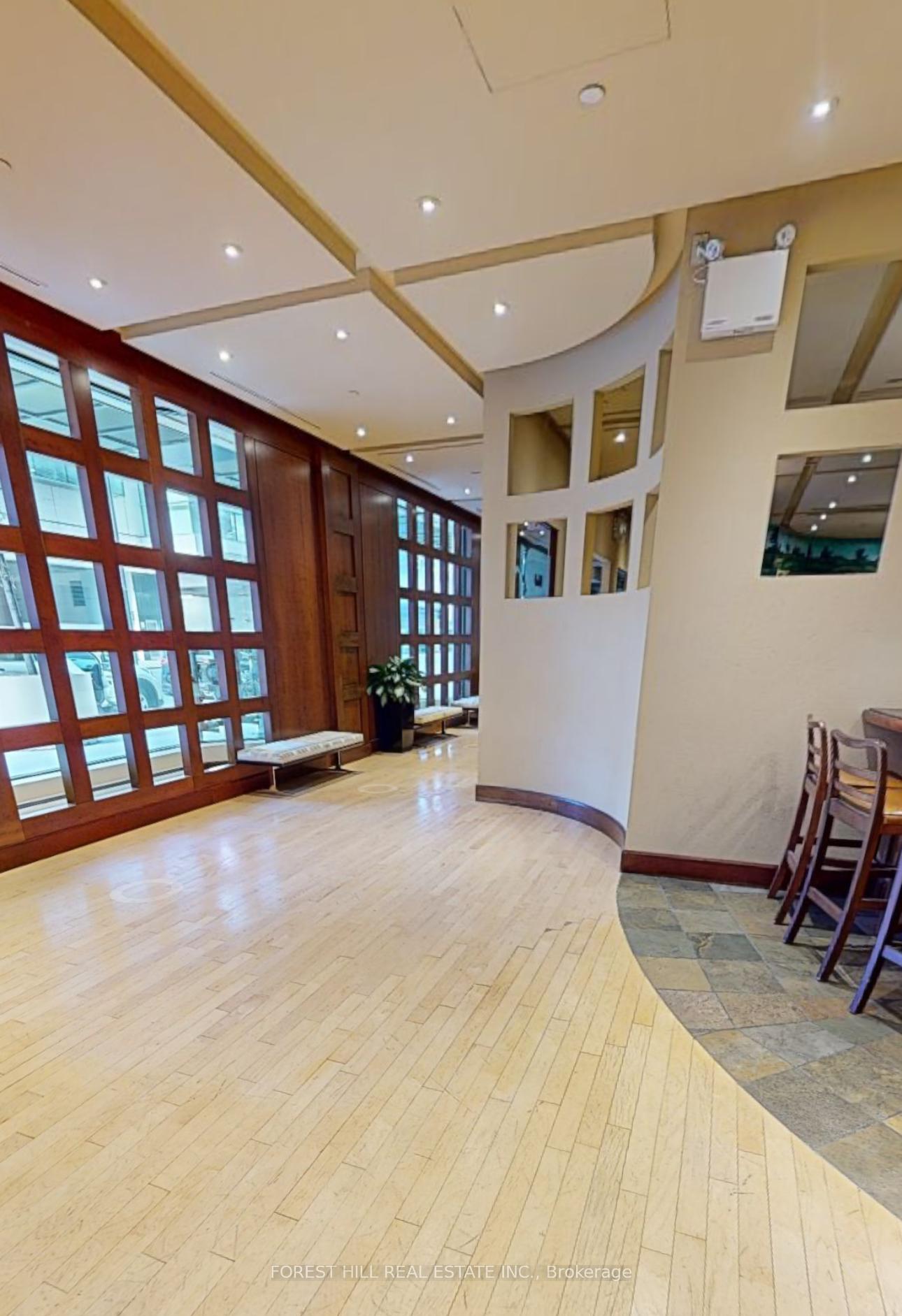 #CHELSEA HOTEL (Bb33) - 33 Gerrard Street, Toronto Unit: CHELSEA HOTEL (Bb33)