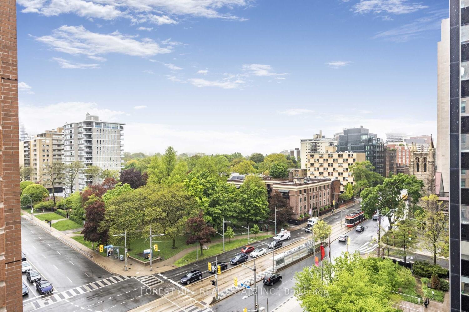 #802 - 155 St Clair Avenue, Toronto Unit: 802