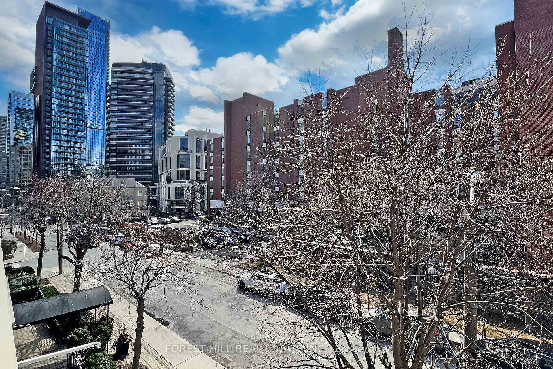 #302 - 77 McMurrich Street, Toronto Unit: 302