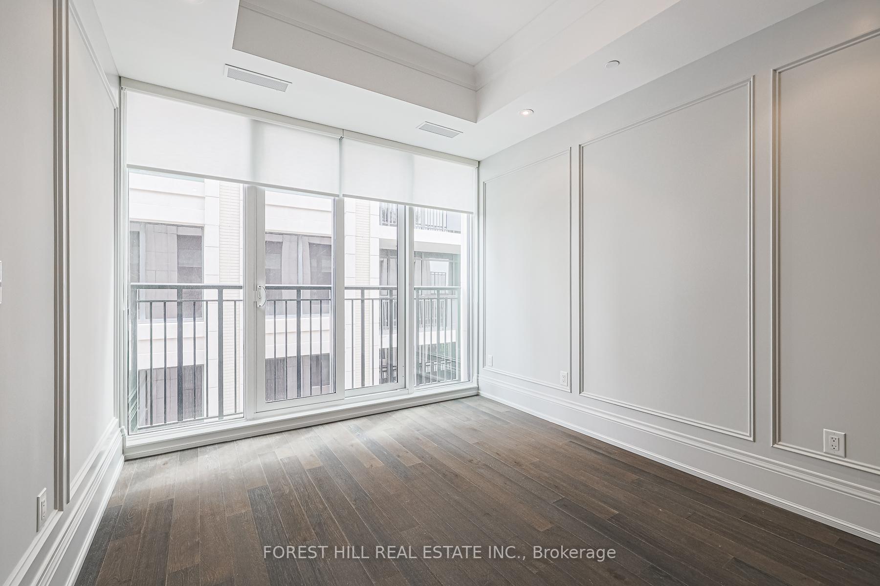 #702 - 133 Hazelton Avenue, Toronto Unit: 702
