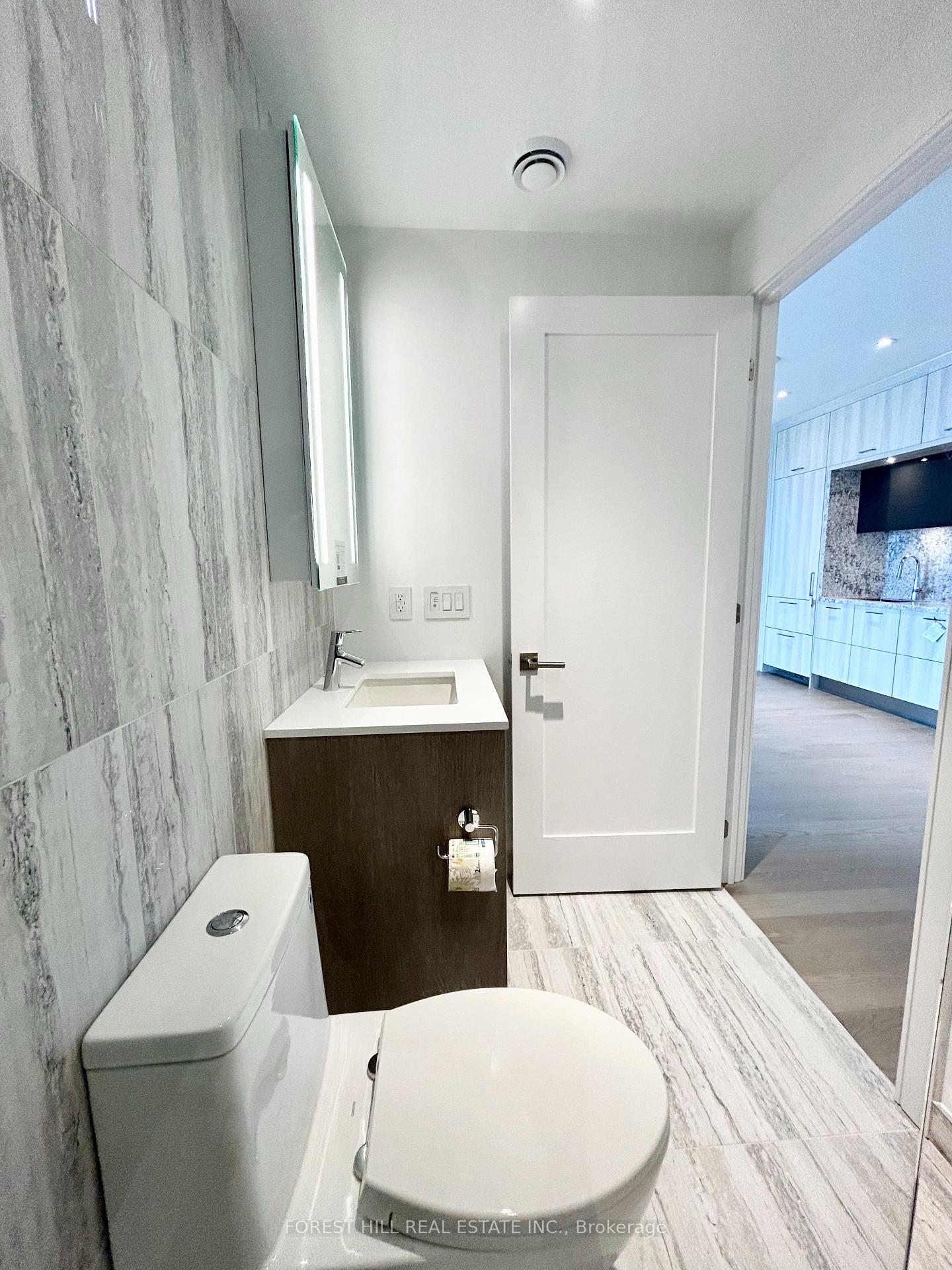 #1032 - 155 Merchants' Wharf, Toronto Unit: 1032