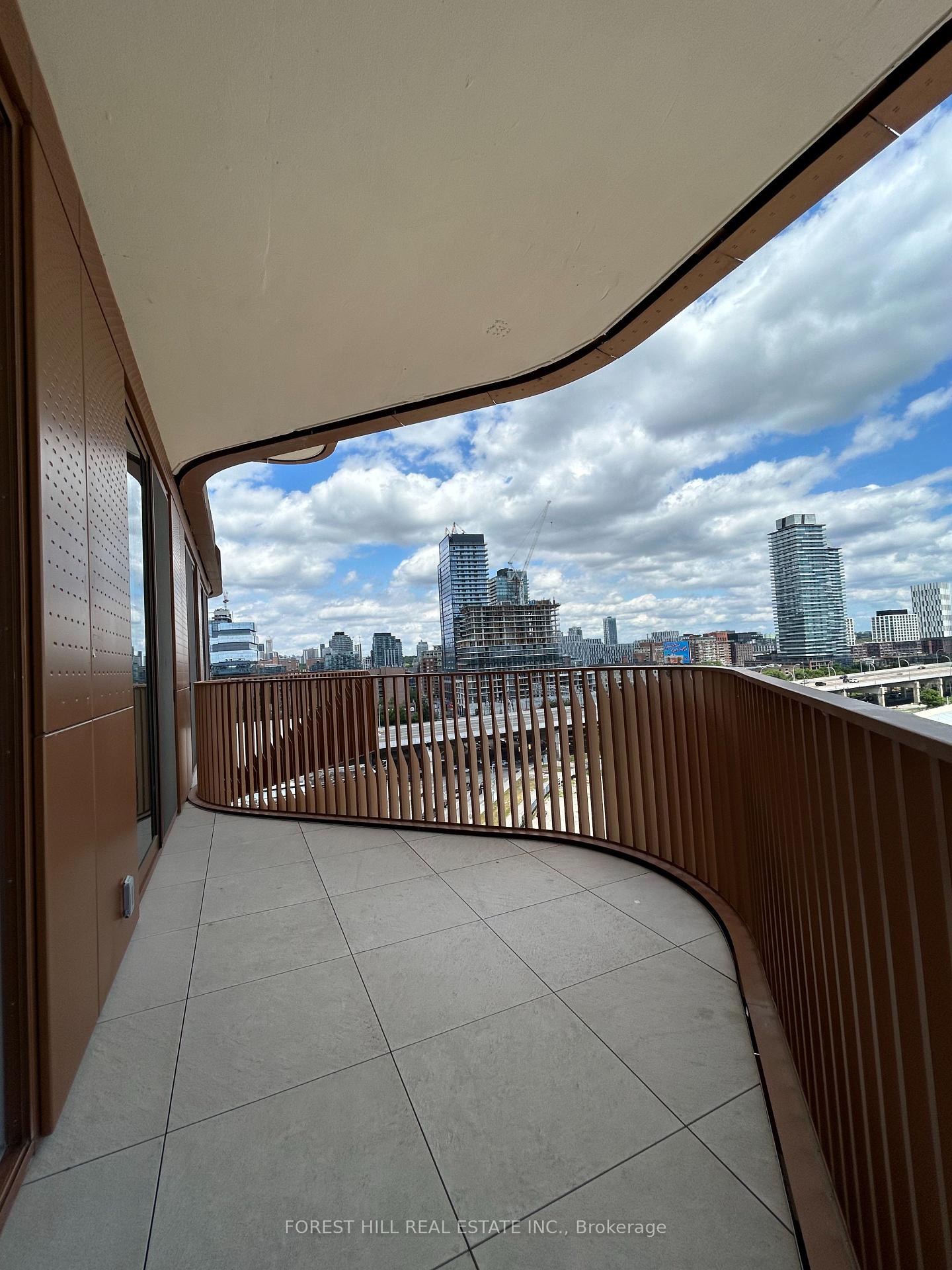 #1032 - 155 Merchants' Wharf, Toronto Unit: 1032