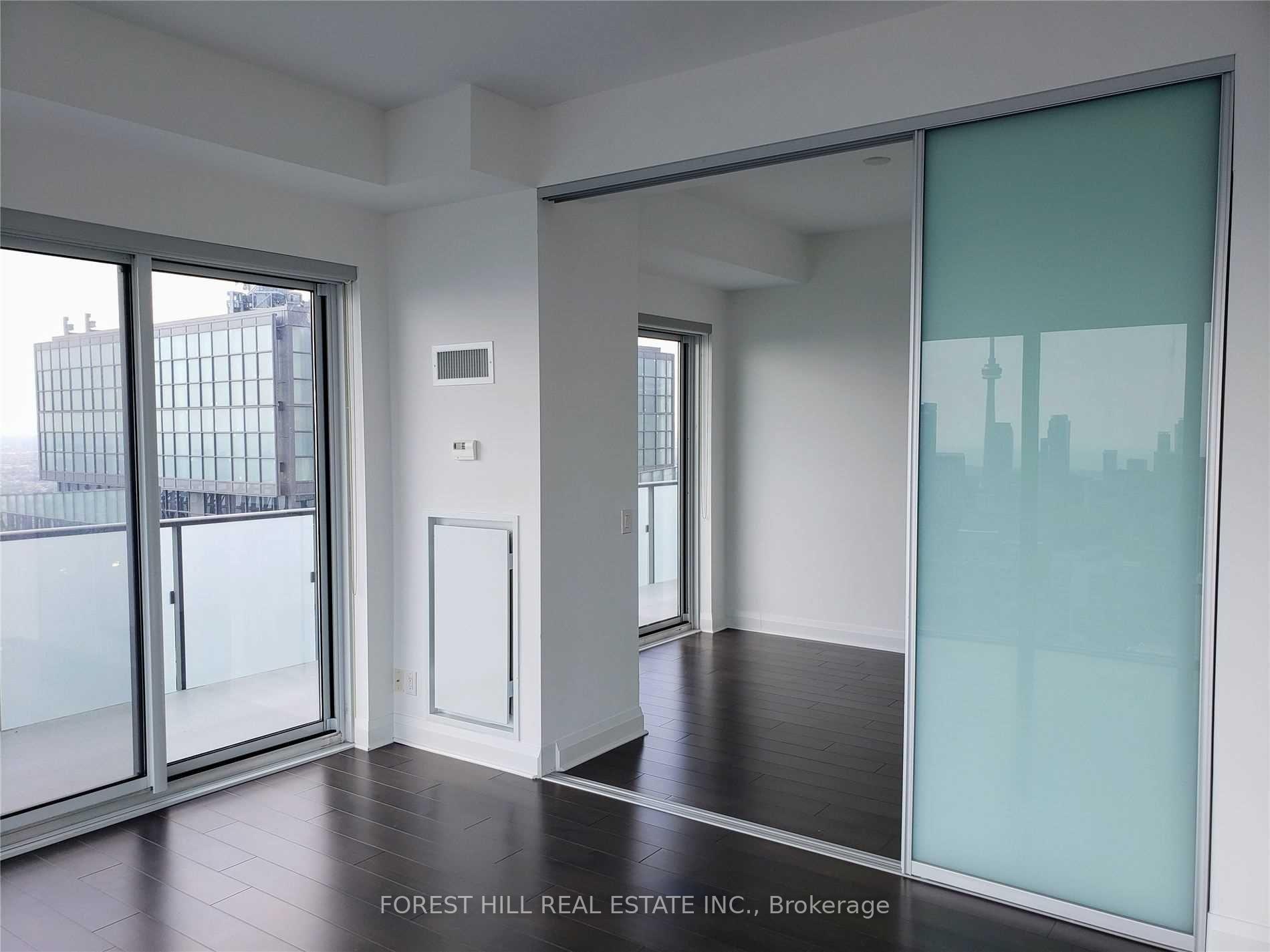 #4902 - 1080 Bay Street, Toronto Unit: 4902