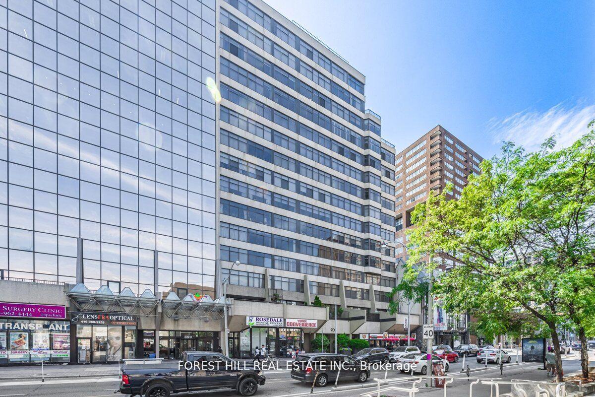 #201 - 900 Yonge Street, Toronto Unit: 201