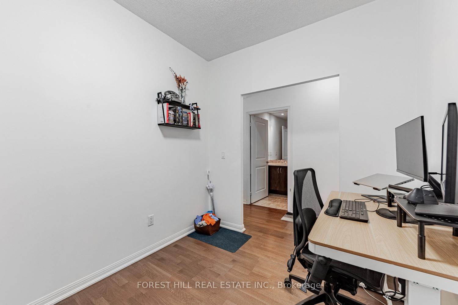 #816 - 21 Grand Magazine Street, Toronto Unit: 816