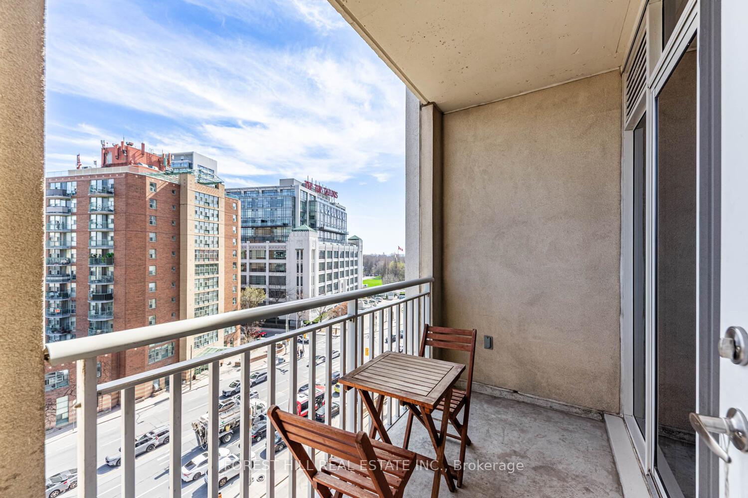 #816 - 21 Grand Magazine Street, Toronto Unit: 816