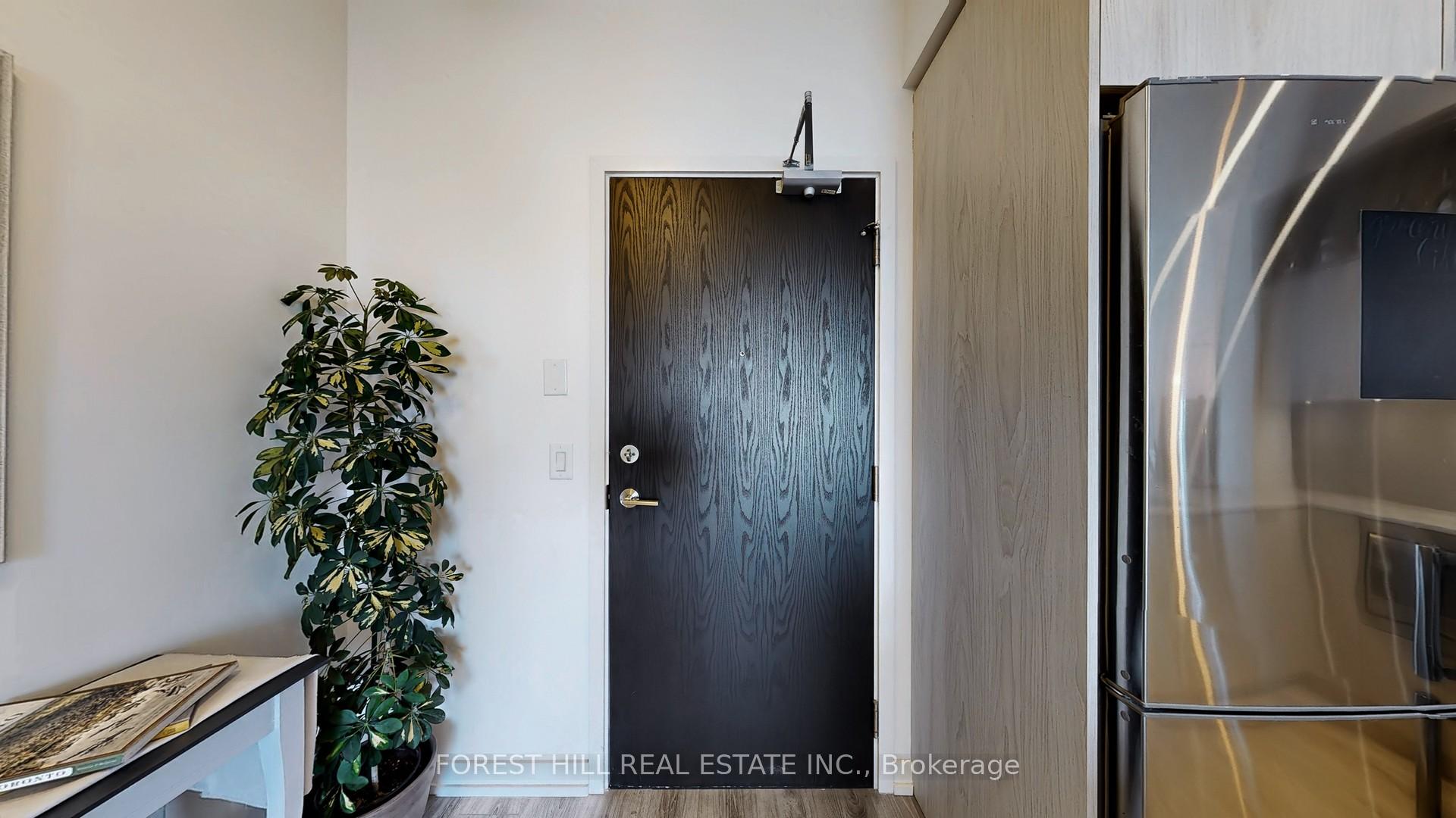 #1106 - 200 Sackville Street, Toronto Unit: 1106