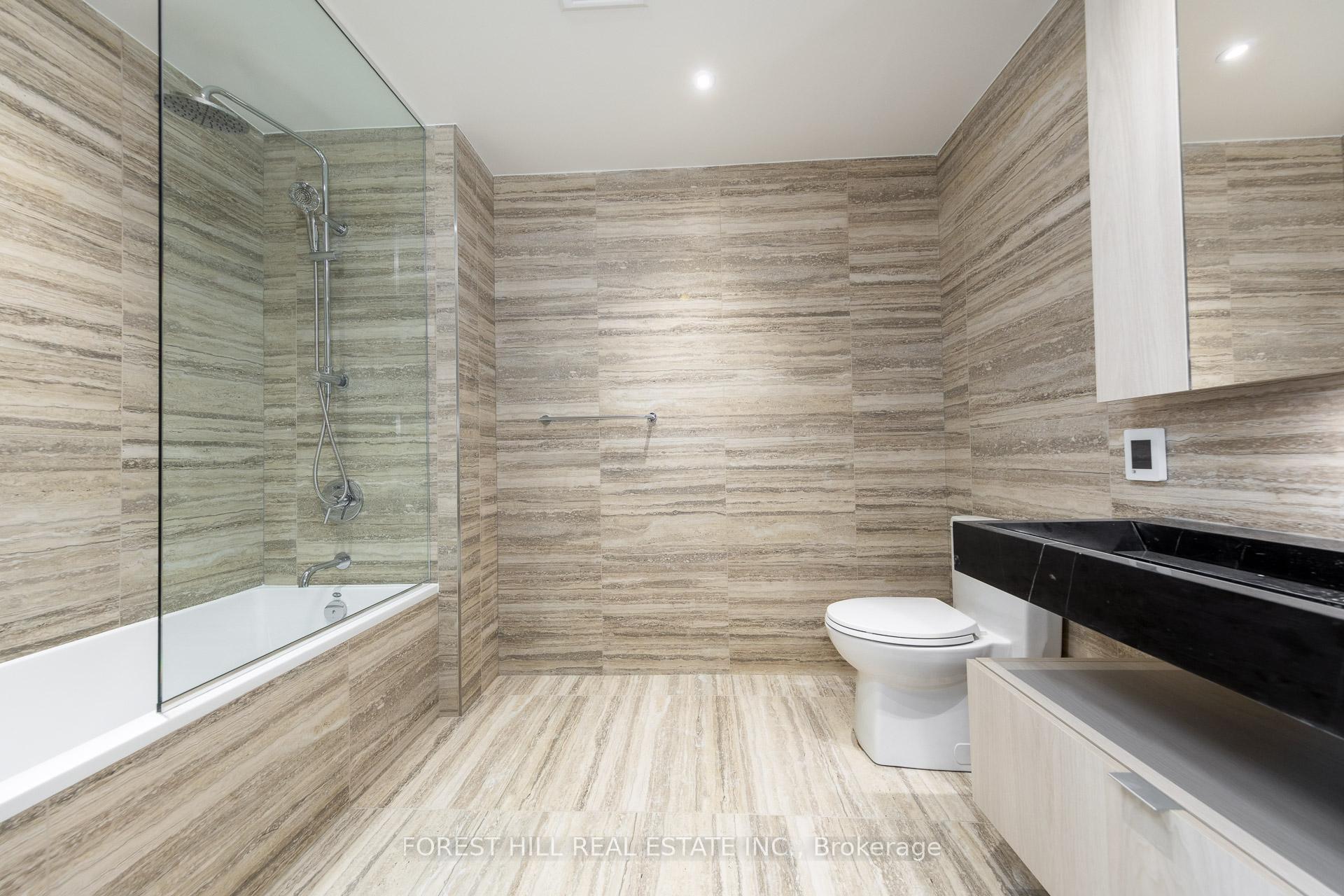 #3703 - 11 Yorkville Avenue, Toronto Unit: 3703