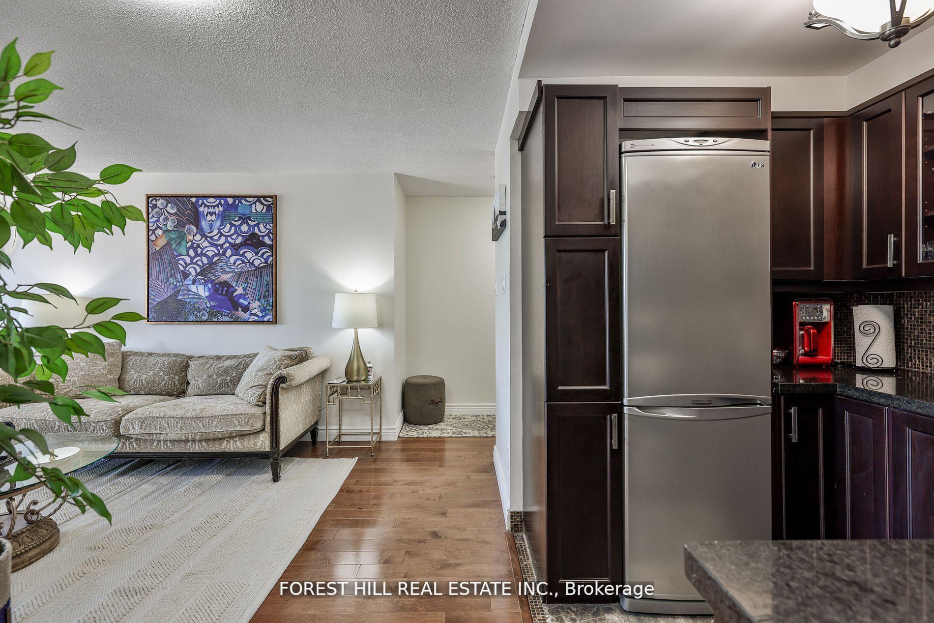 #503 - 117 Gerrard Street, Toronto Unit: 503