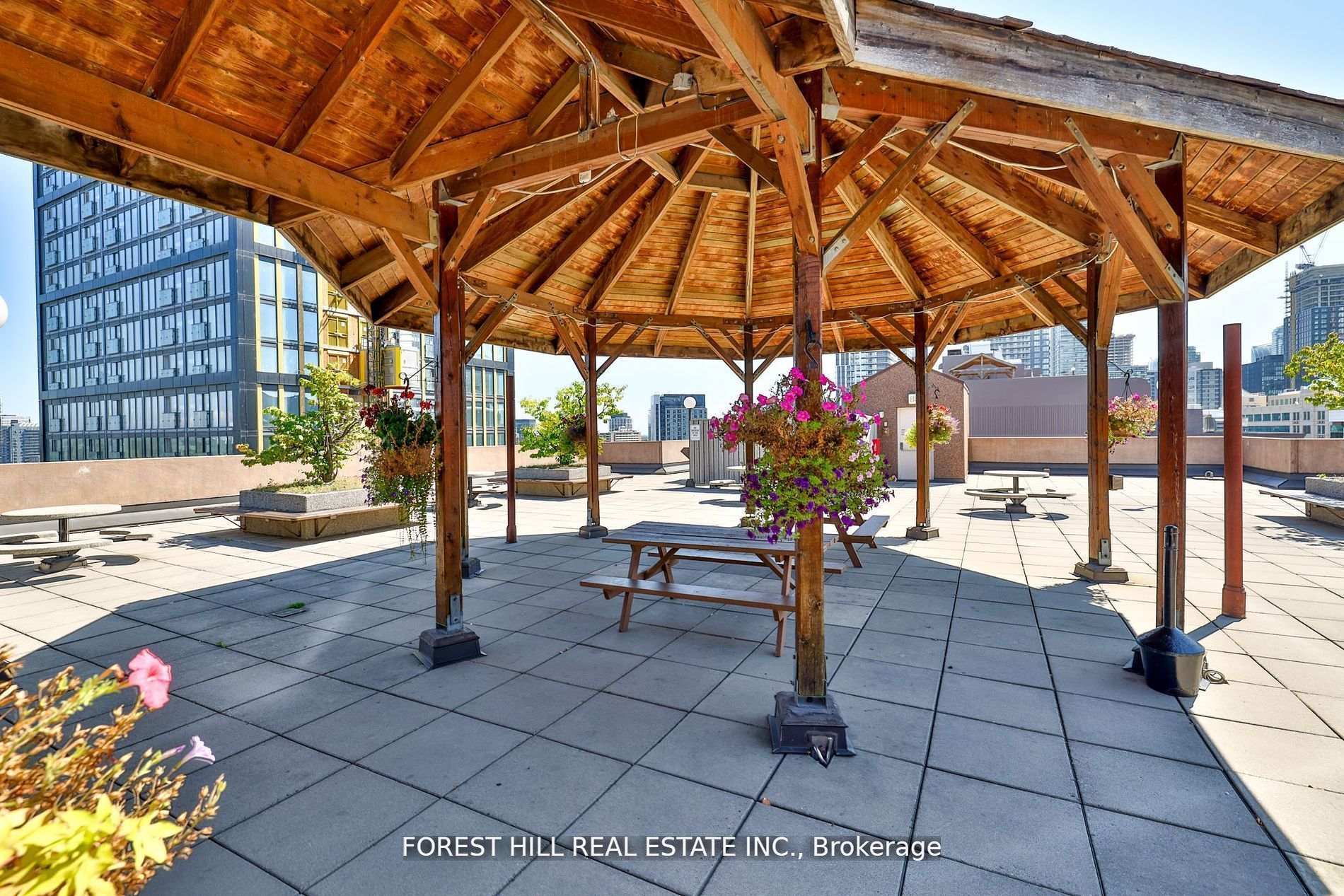 #503 - 117 Gerrard Street, Toronto Unit: 503