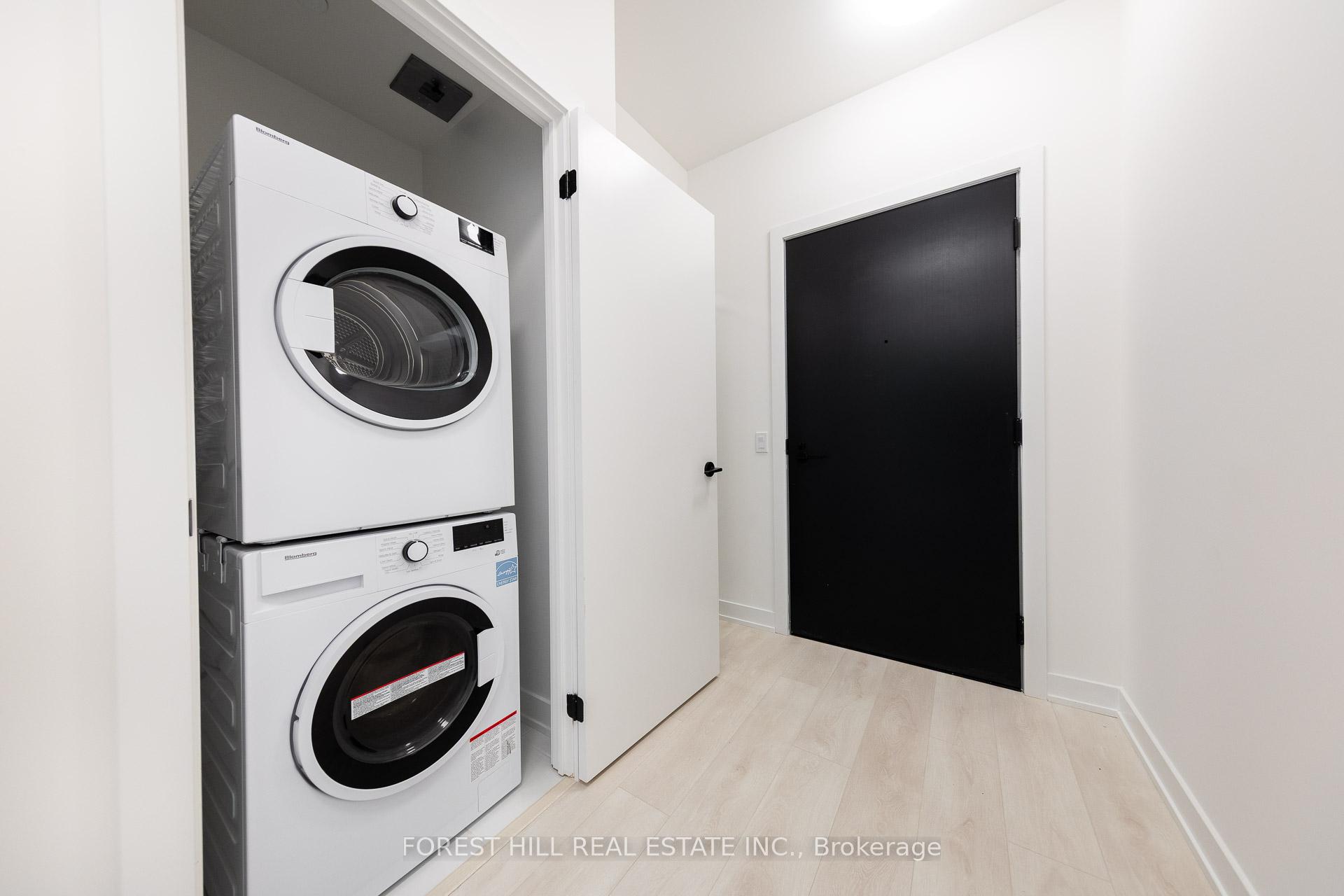 #1402 - 117 Broadway Avenue, Toronto Unit: 1402