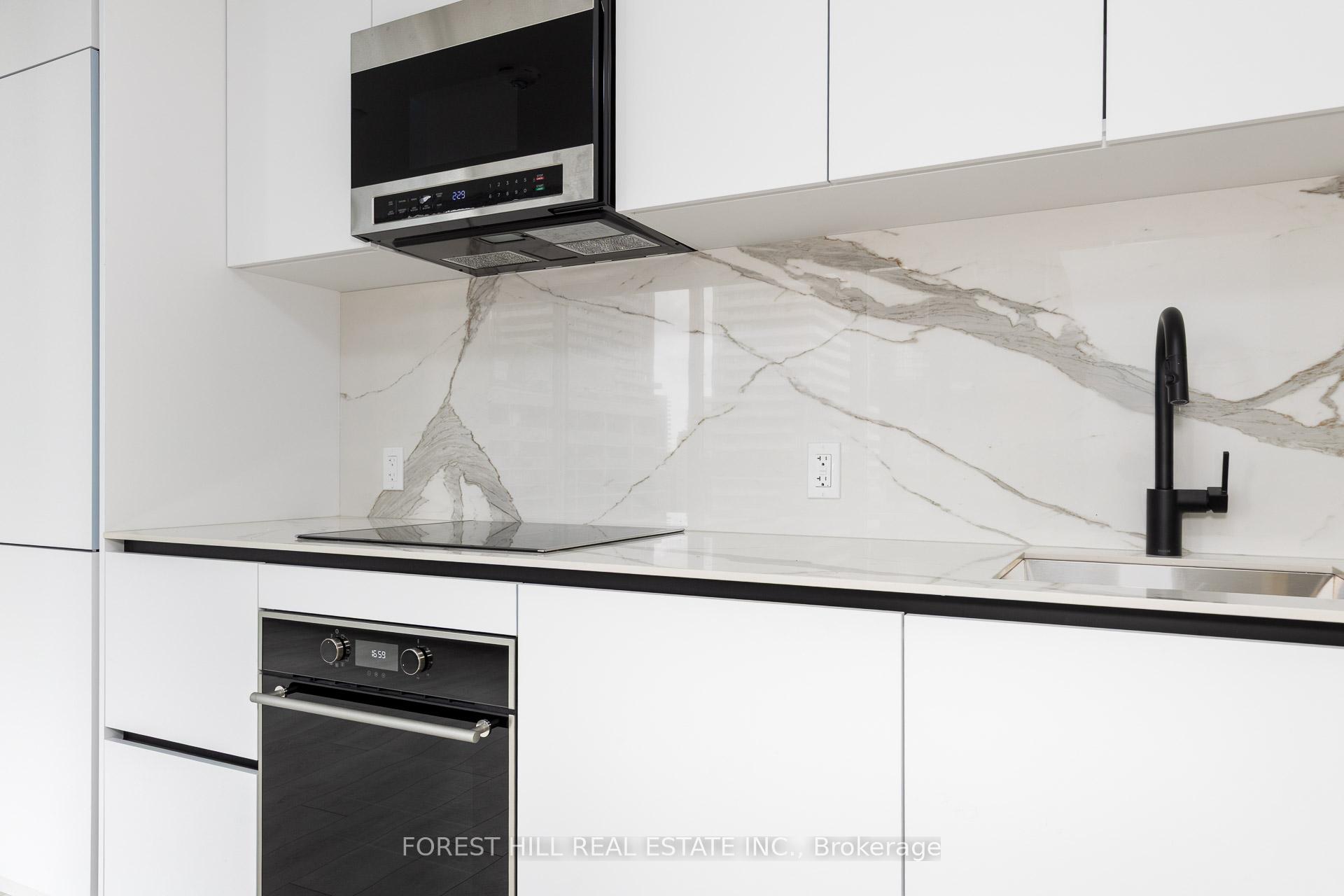 #1402 - 117 Broadway Avenue, Toronto Unit: 1402