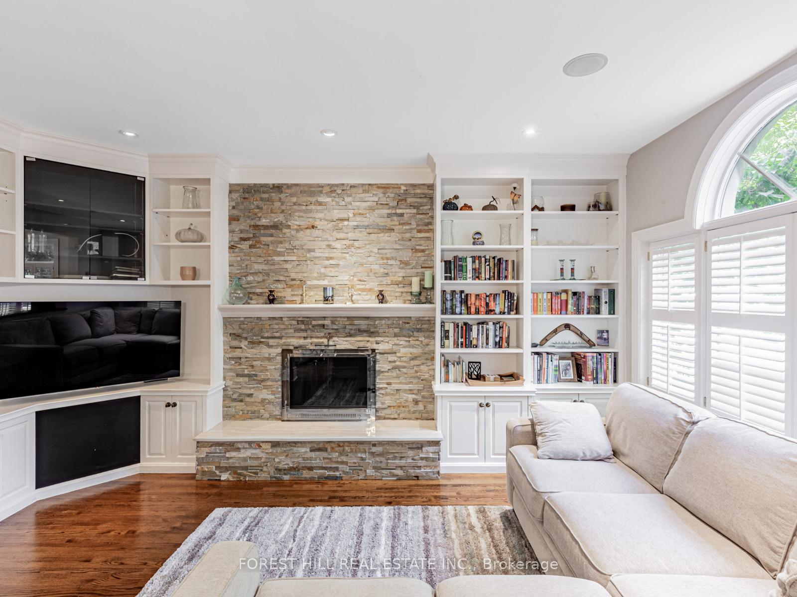 492 Melrose Avenue, Toronto