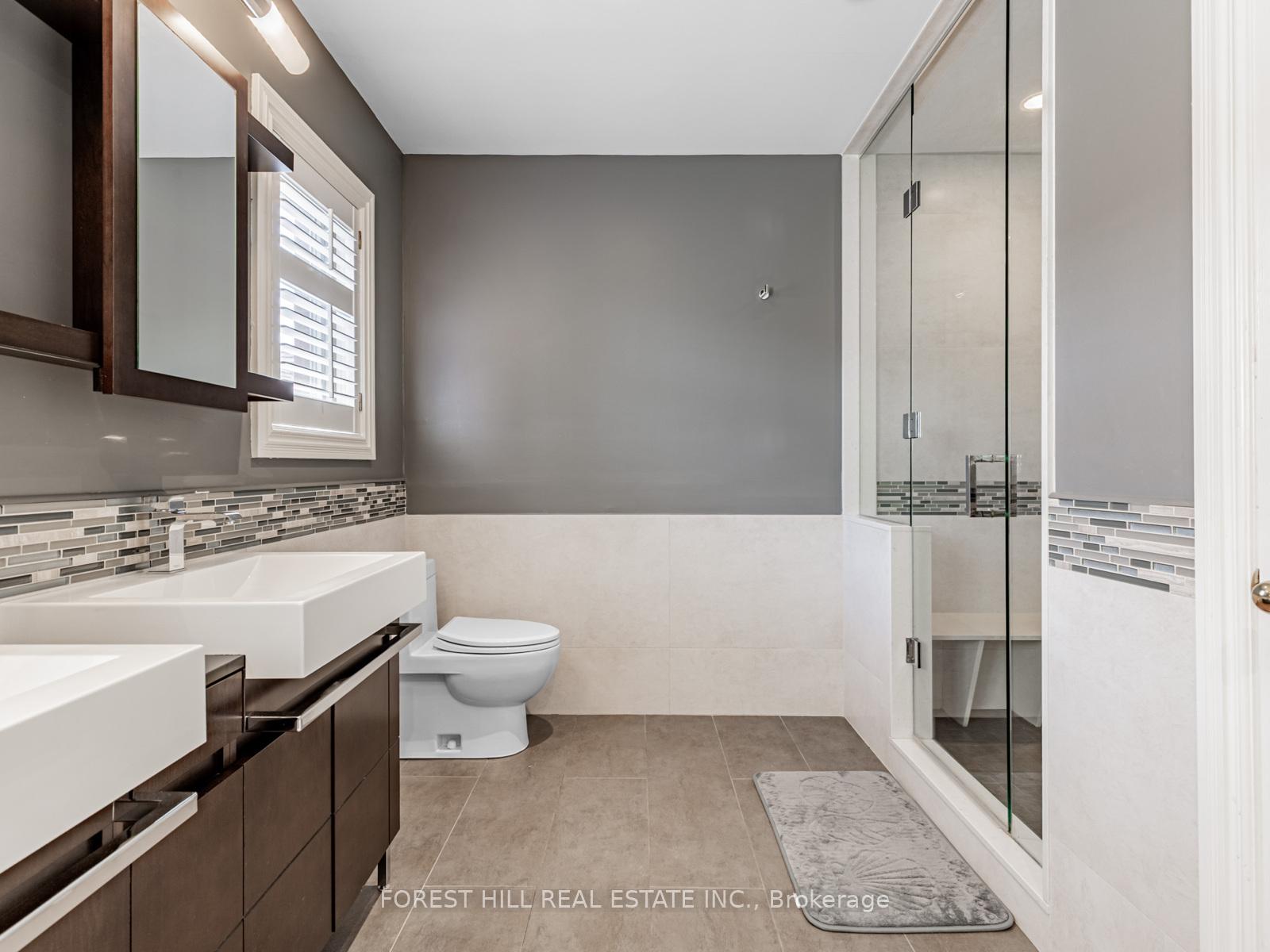 492 Melrose Avenue, Toronto