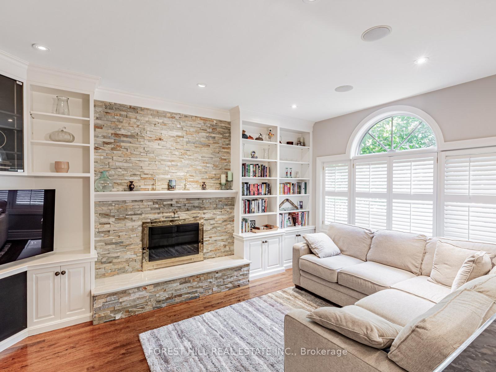 492 Melrose Avenue, Toronto