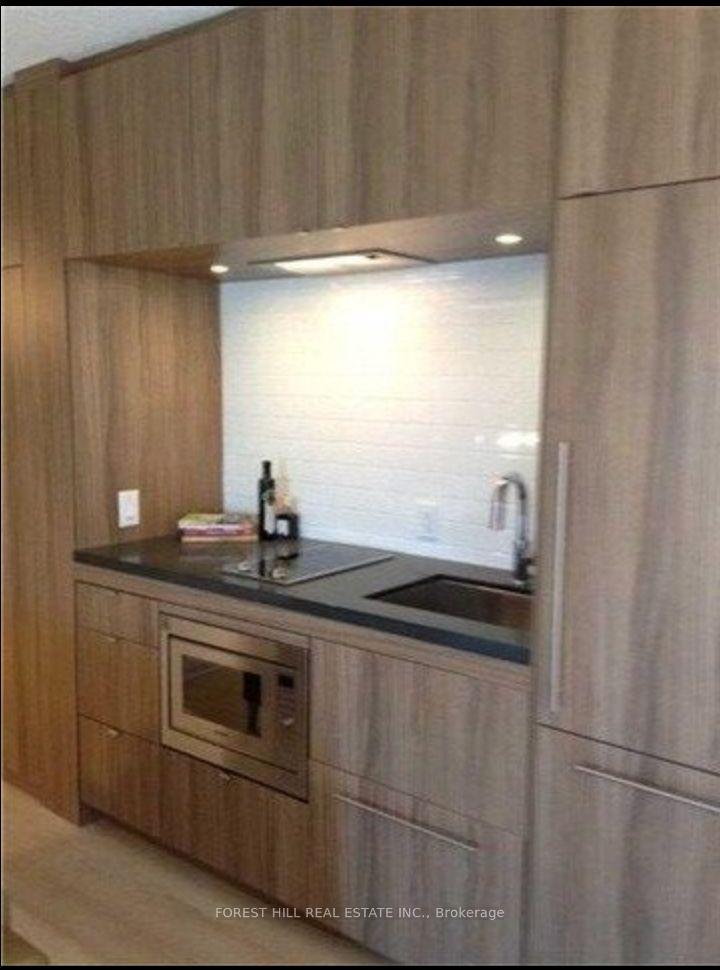 #717 - 155 Yorkville Avenue, Toronto Unit: 717