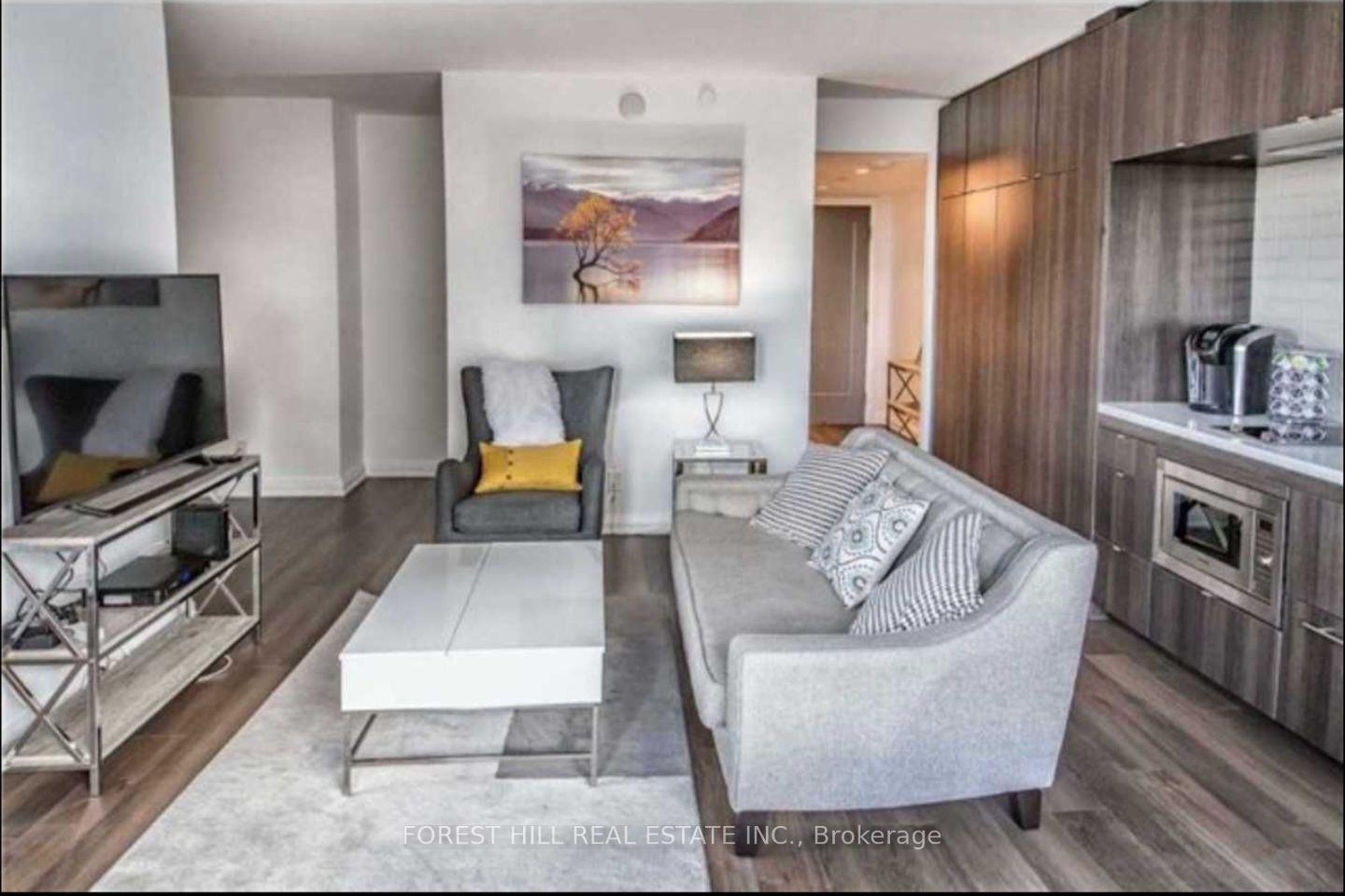 #717 - 155 Yorkville Avenue, Toronto Unit: 717