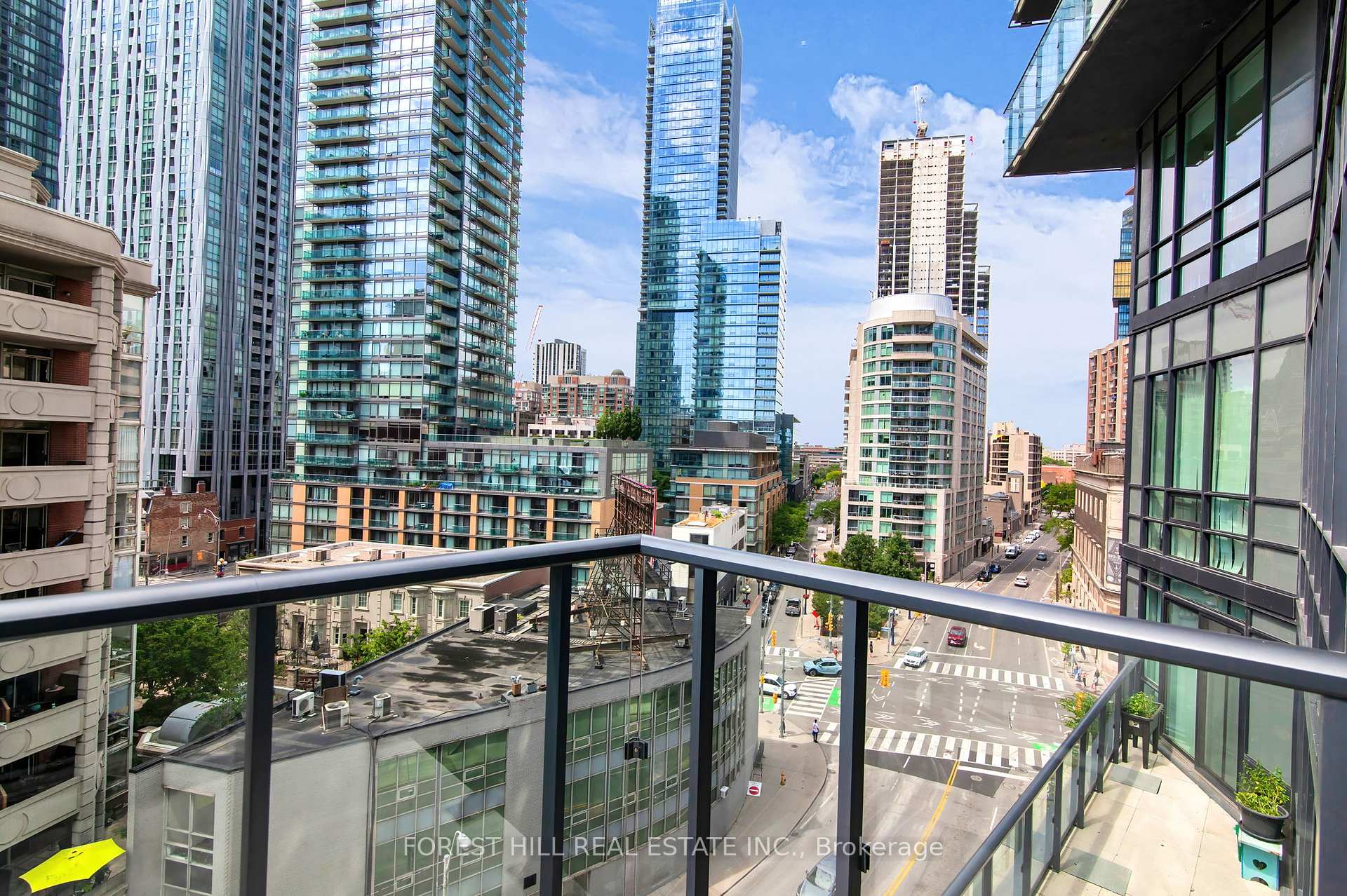 #920 - 825 Church Street, Toronto Unit: 920