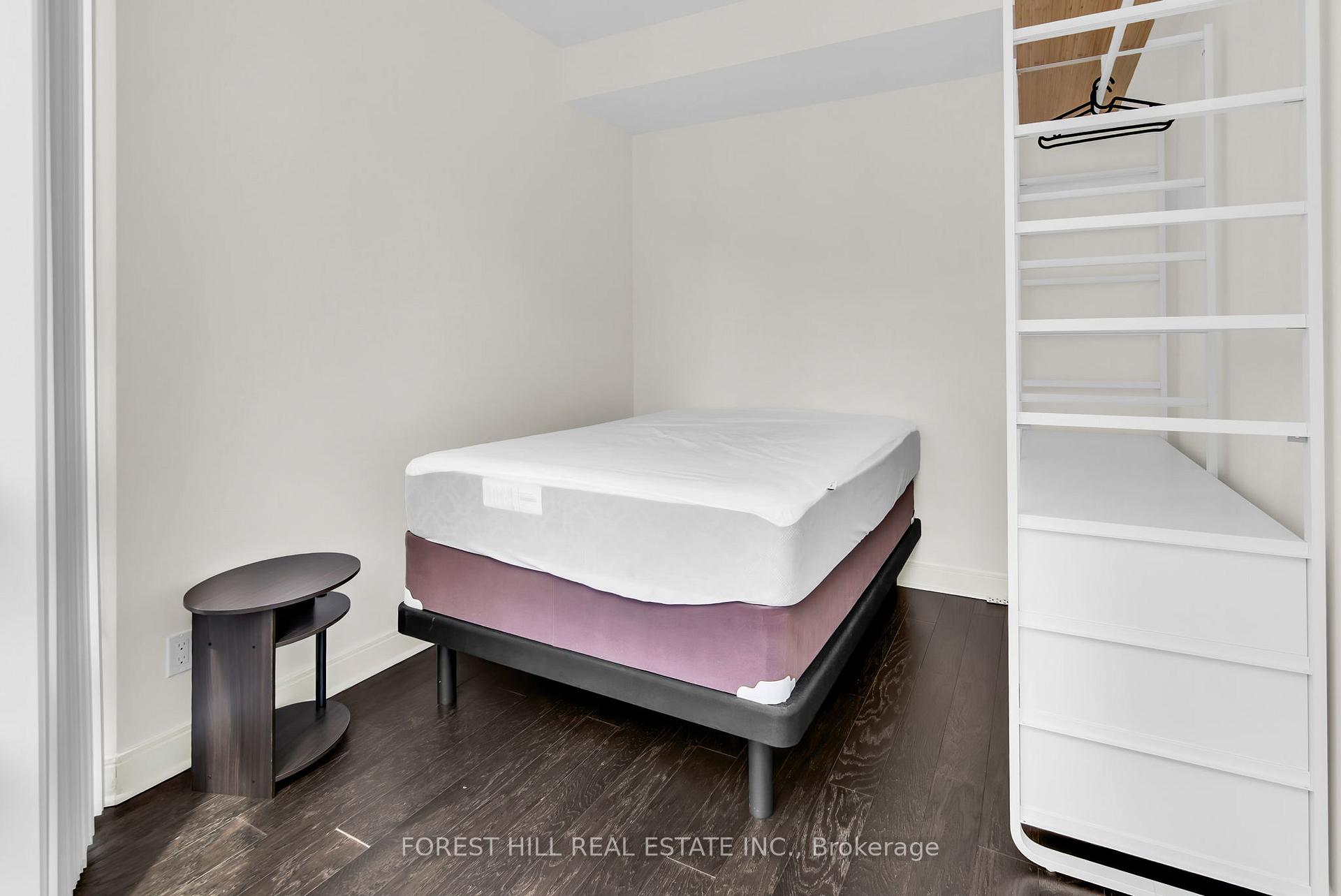 #920 - 825 Church Street, Toronto Unit: 920
