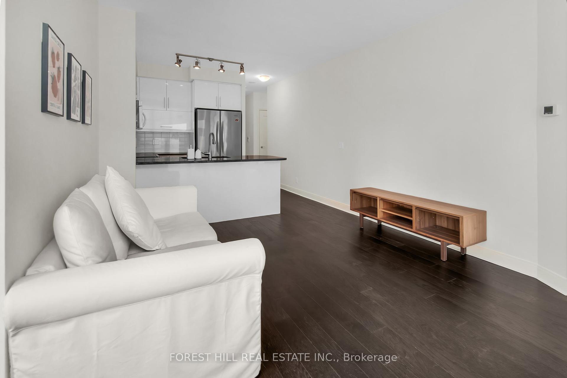 #920 - 825 Church Street, Toronto Unit: 920