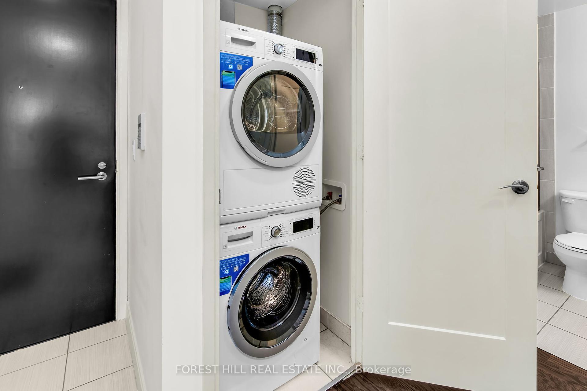 #920 - 825 Church Street, Toronto Unit: 920