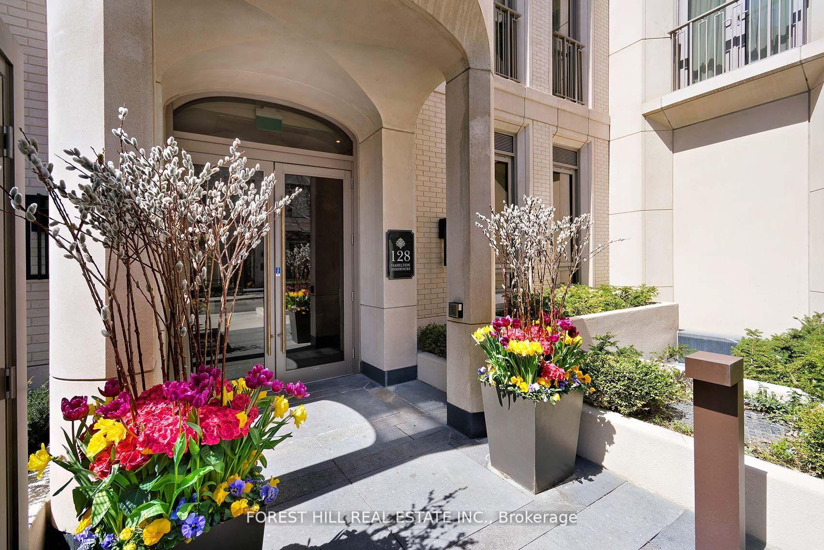 #401 - 128 Hazelton Avenue, Toronto Unit: 401