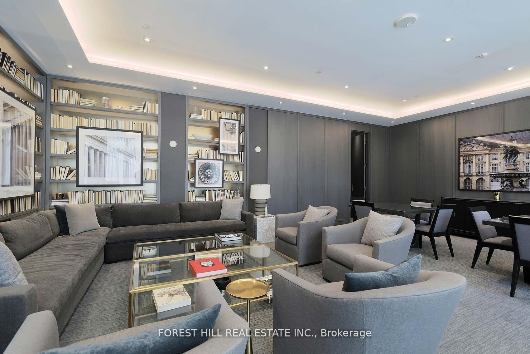 #401 - 128 Hazelton Avenue, Toronto Unit: 401