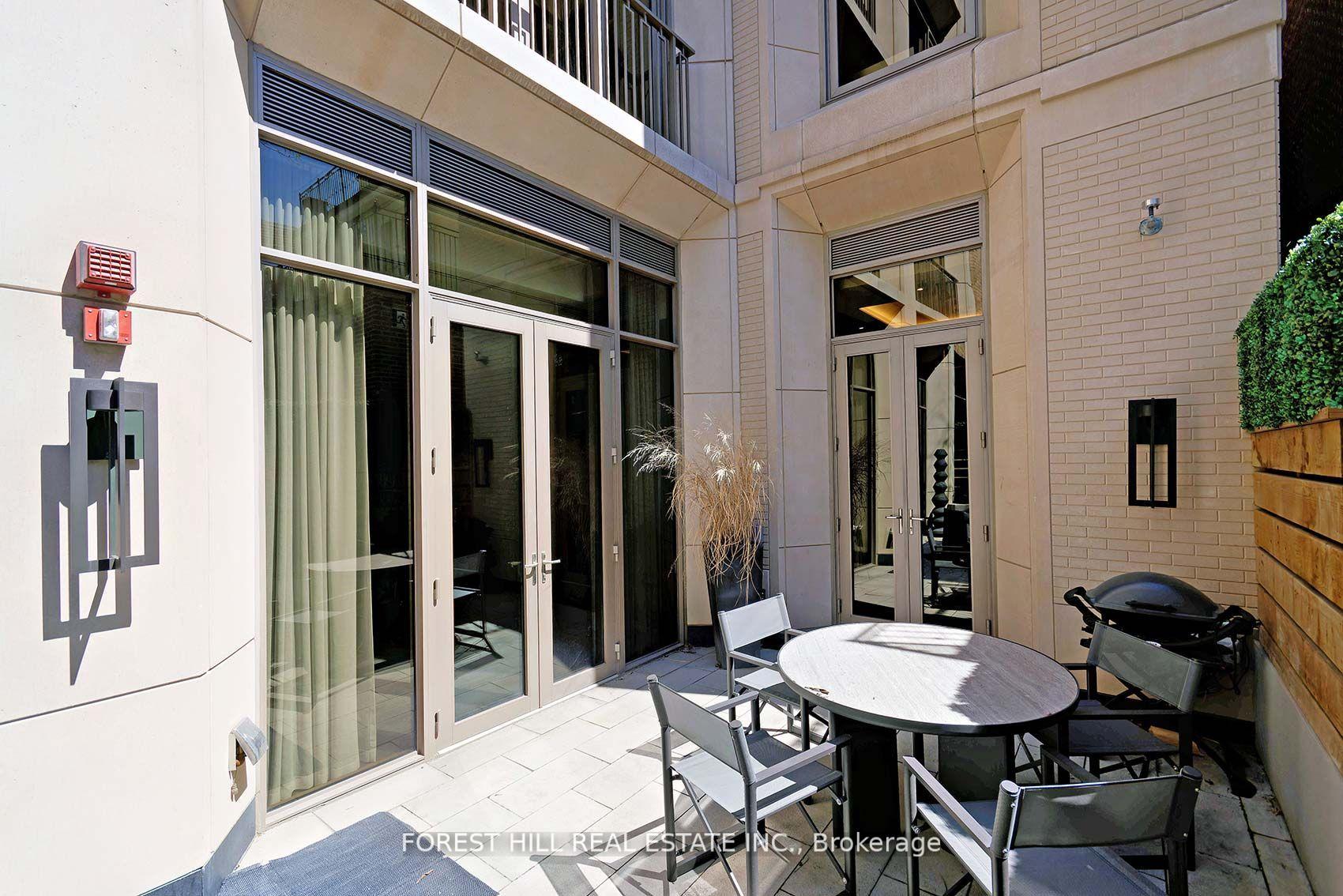 #401 - 128 Hazelton Avenue, Toronto Unit: 401