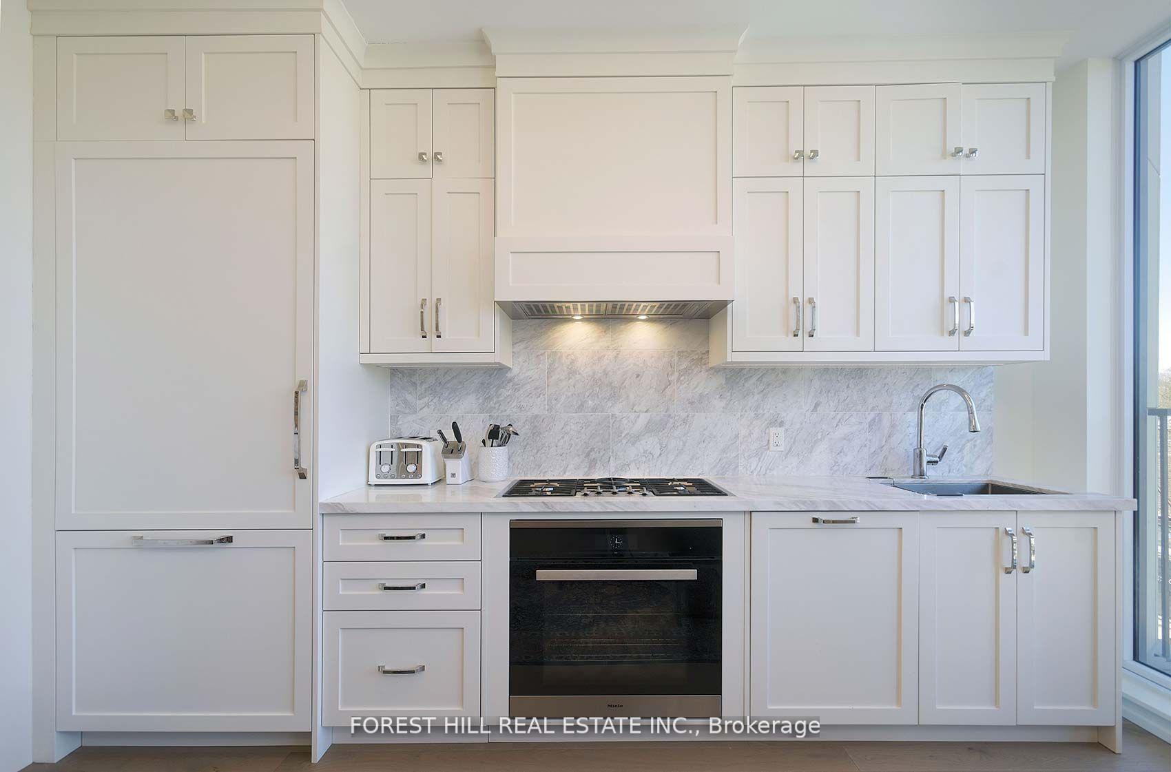 #401 - 128 Hazelton Avenue, Toronto Unit: 401