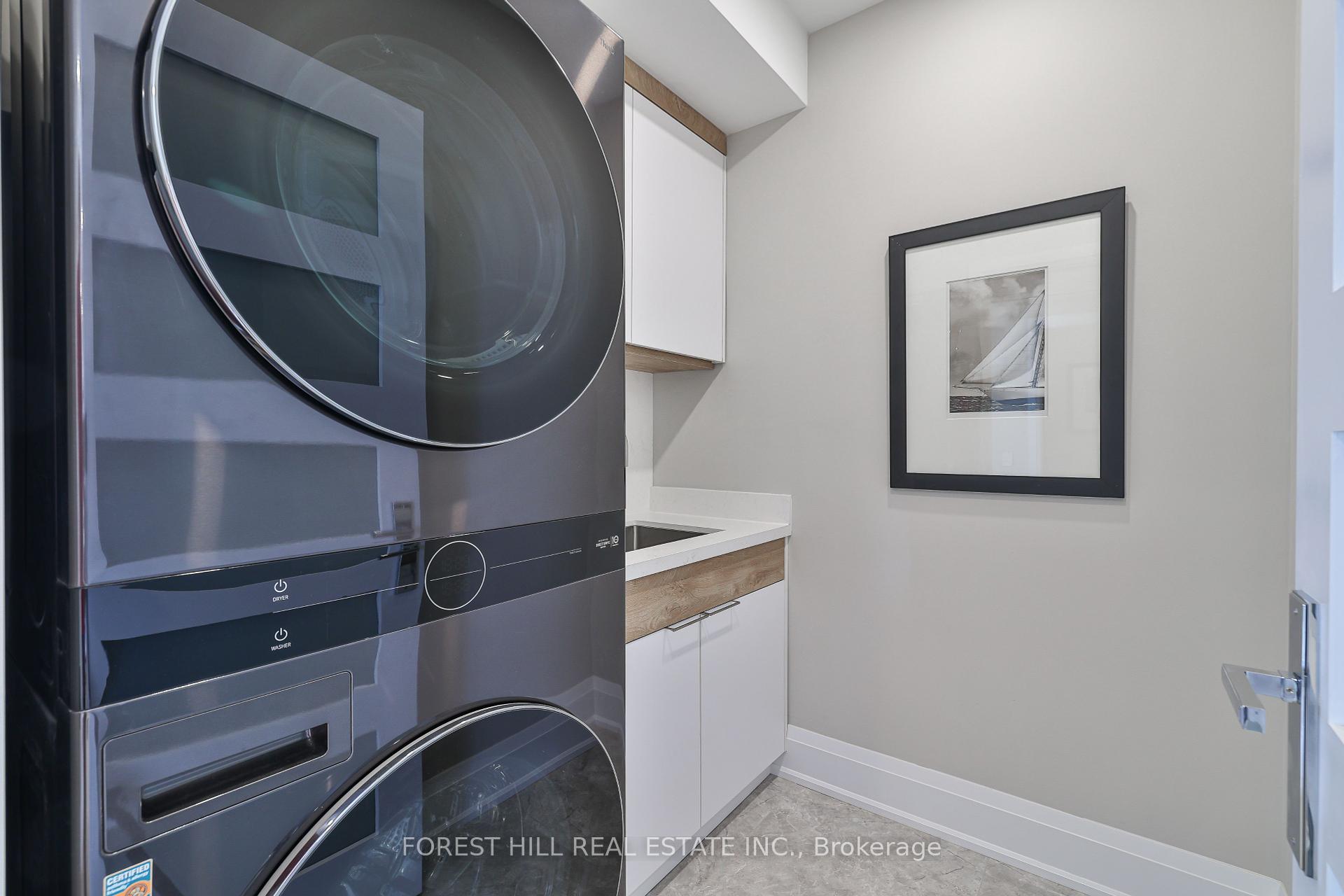 #301 - 342 Spadina Road, Toronto Unit: 301