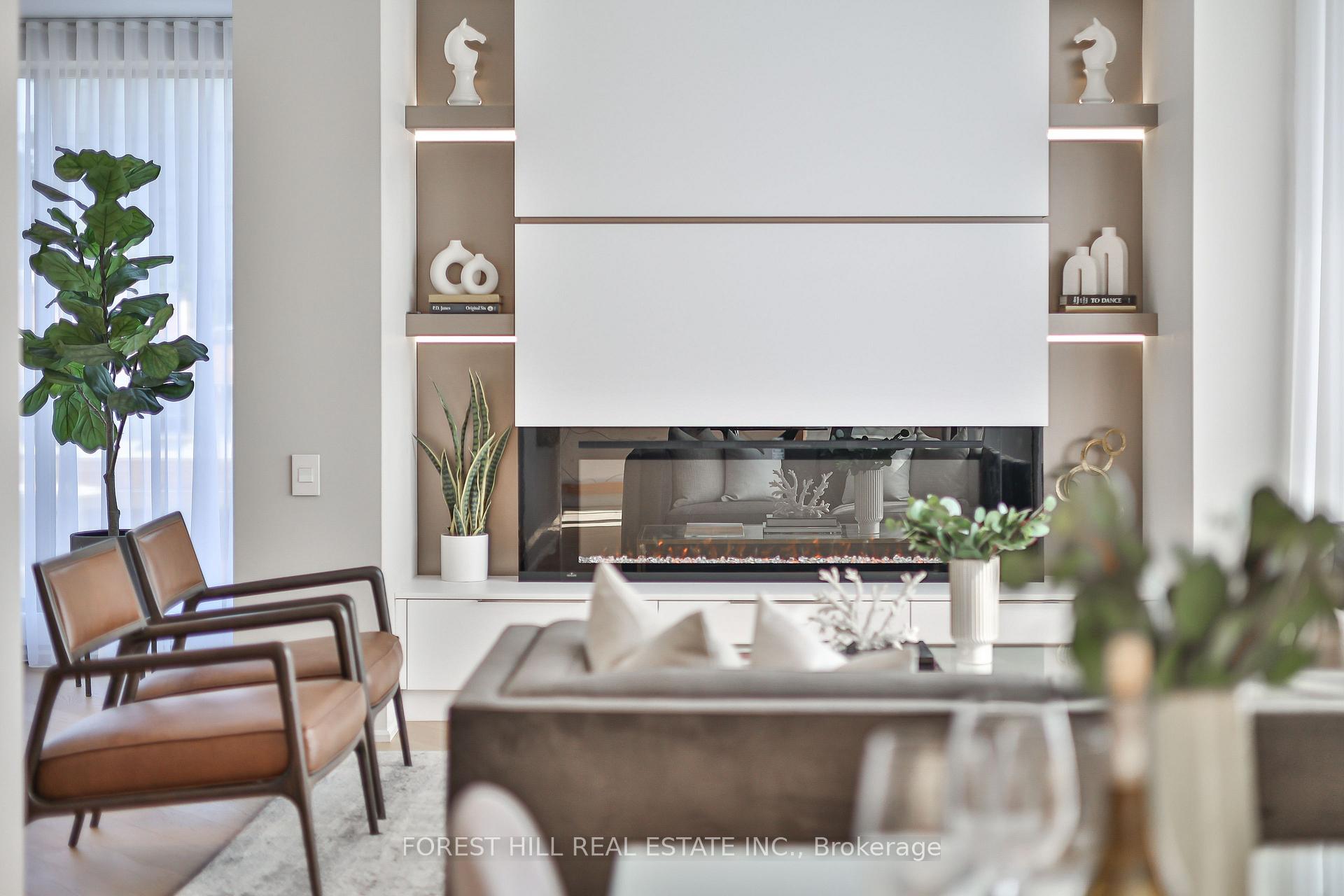 #301 - 342 Spadina Road, Toronto Unit: 301