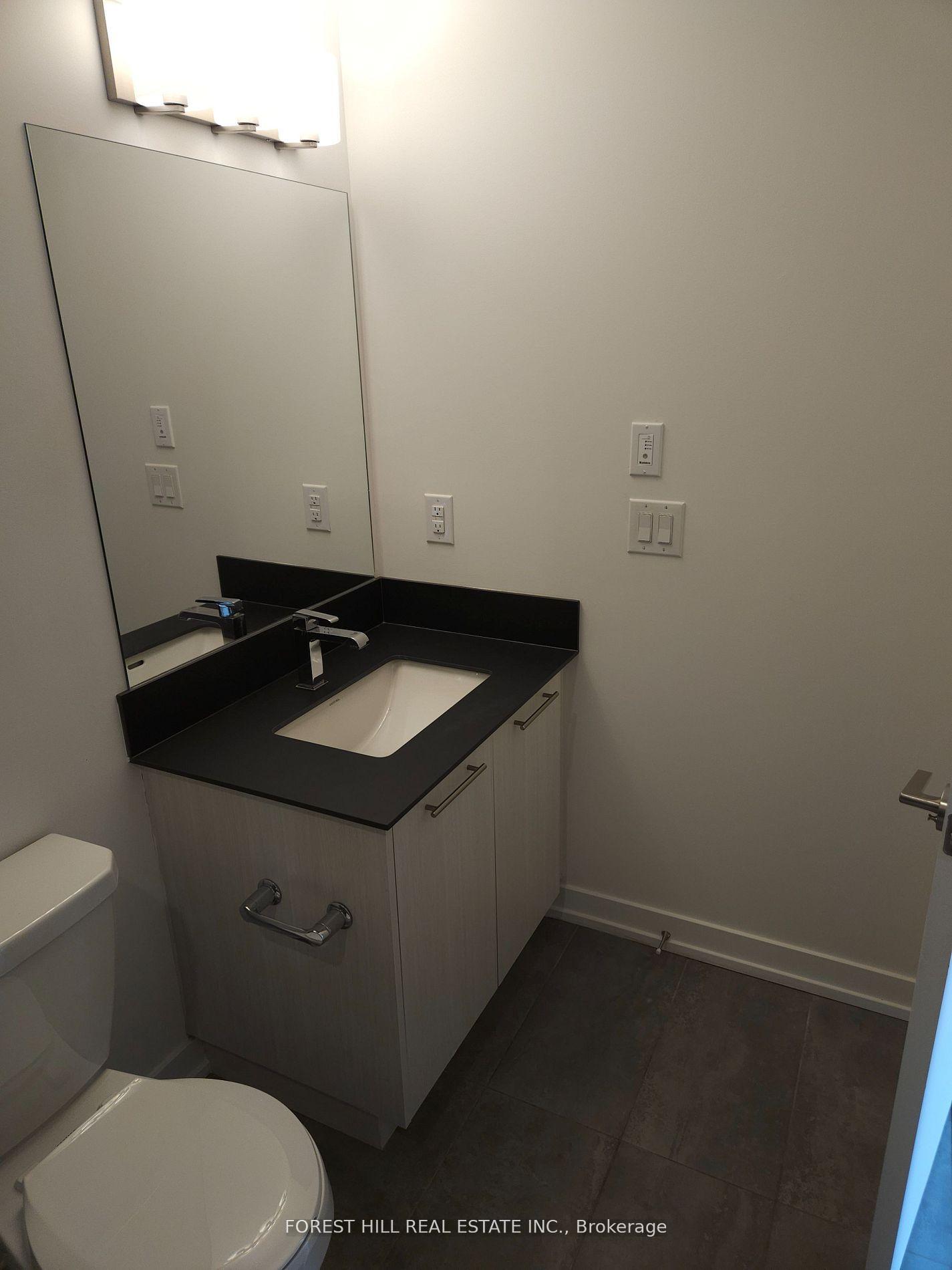 #TH16 - 871 Sheppard Avenue, Toronto Unit: TH16