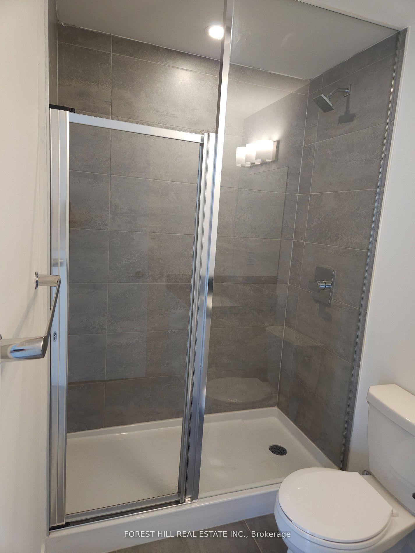 #TH16 - 871 Sheppard Avenue, Toronto Unit: TH16