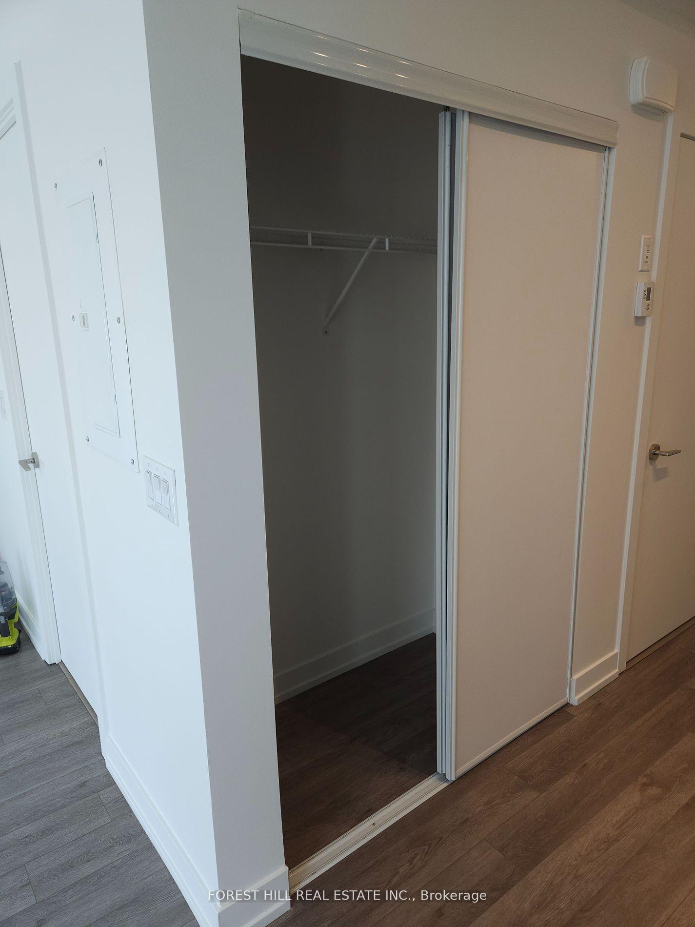 #TH16 - 871 Sheppard Avenue, Toronto Unit: TH16