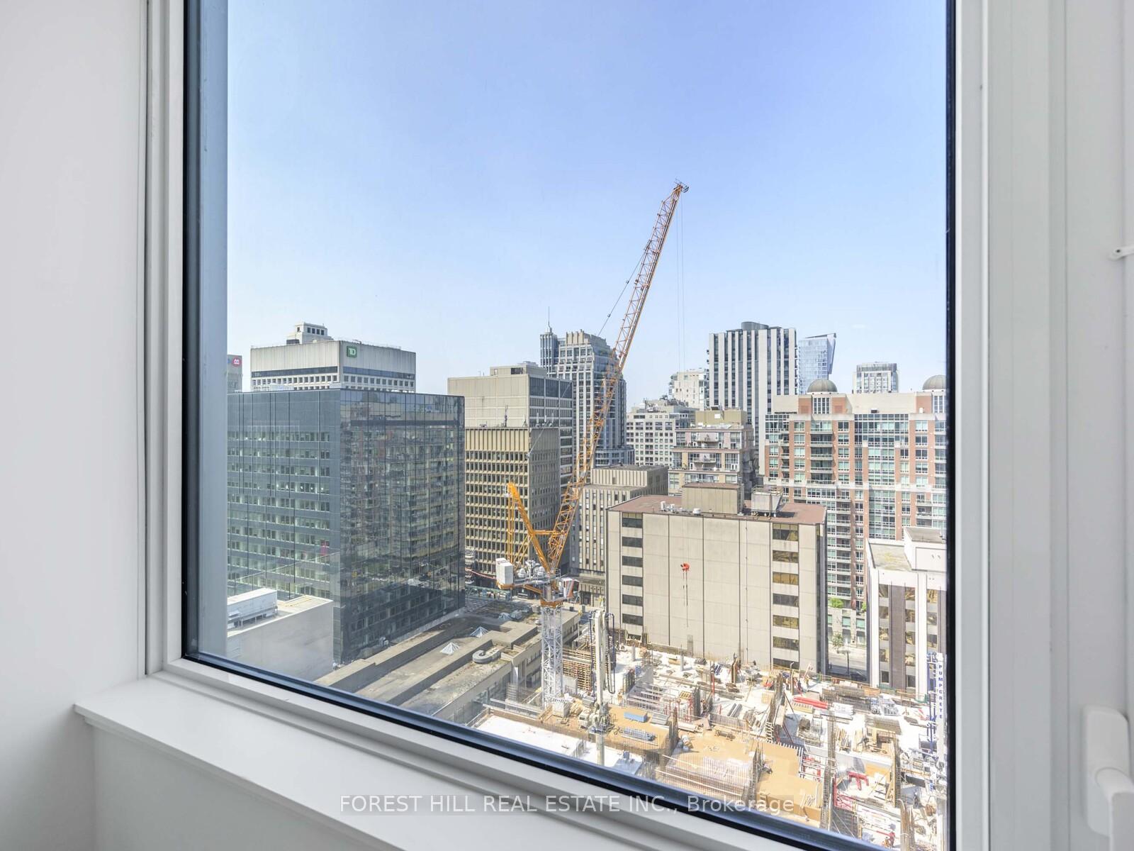 #1413 - 11 Yorkville Avenue, Toronto Unit: 1413