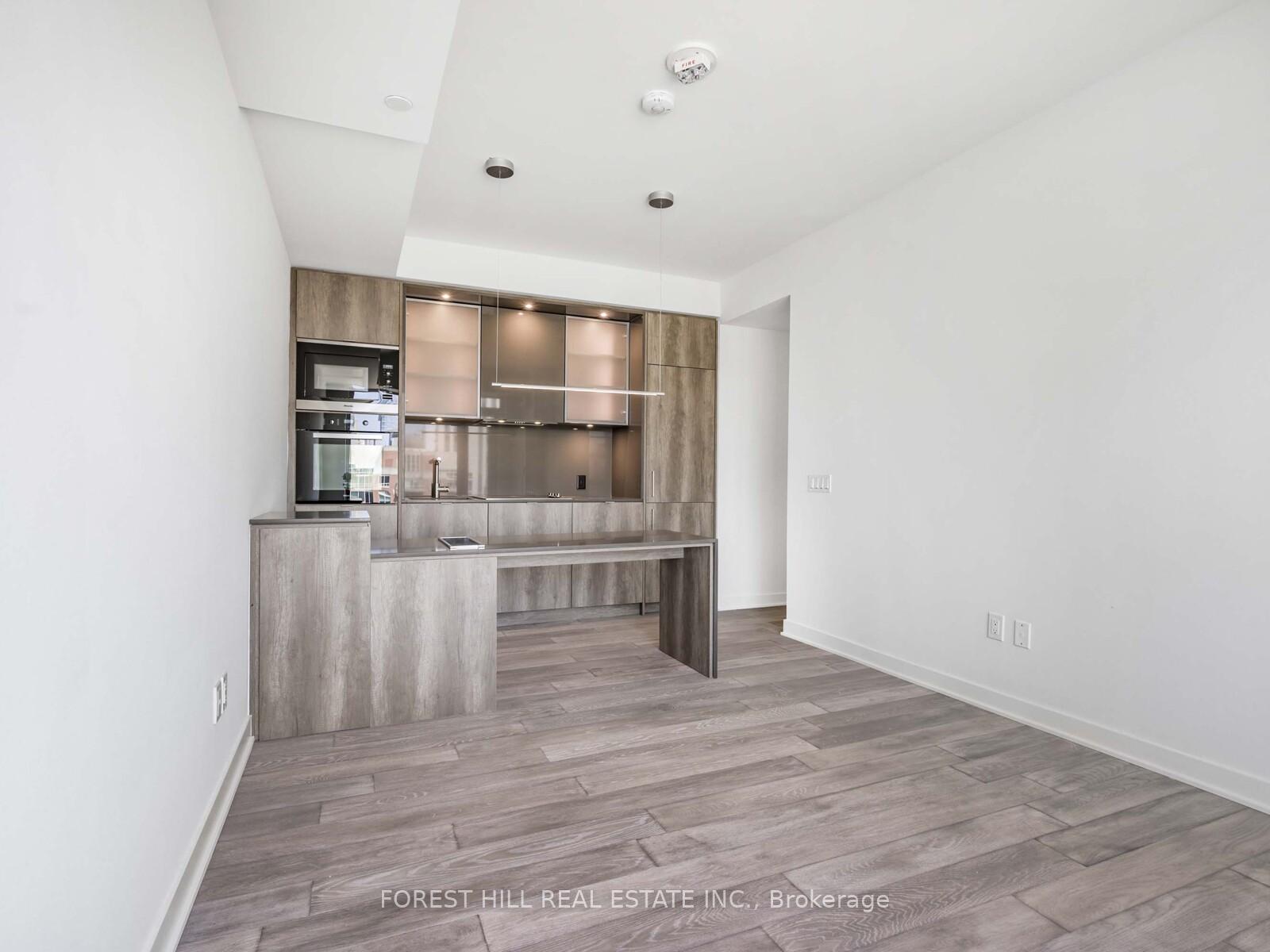 #1413 - 11 Yorkville Avenue, Toronto Unit: 1413