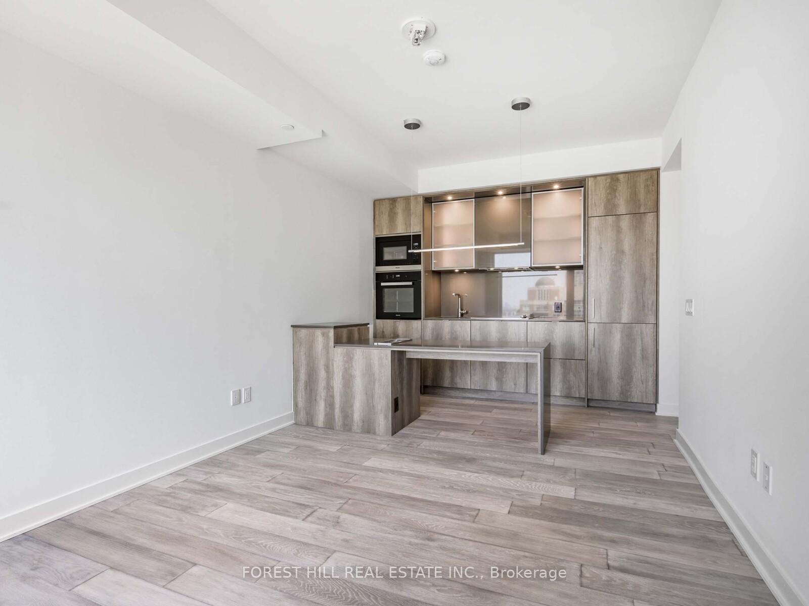 #1413 - 11 Yorkville Avenue, Toronto Unit: 1413