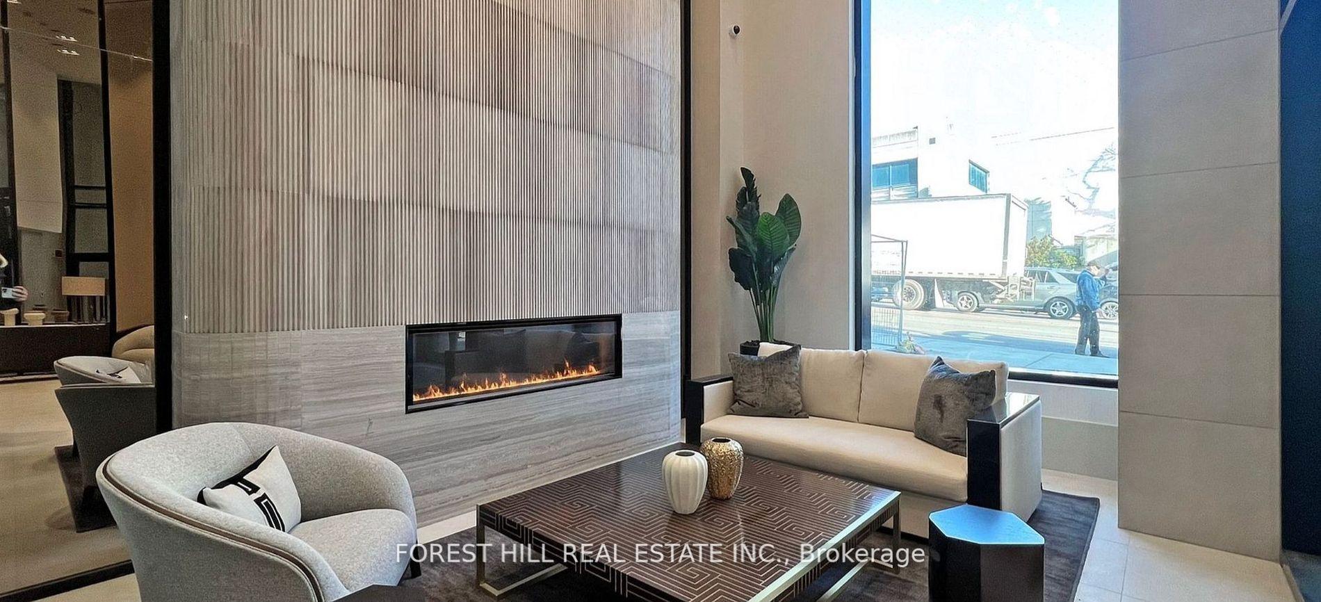 #PH17 - 2020 Bathurst Street, Toronto Unit: PH17