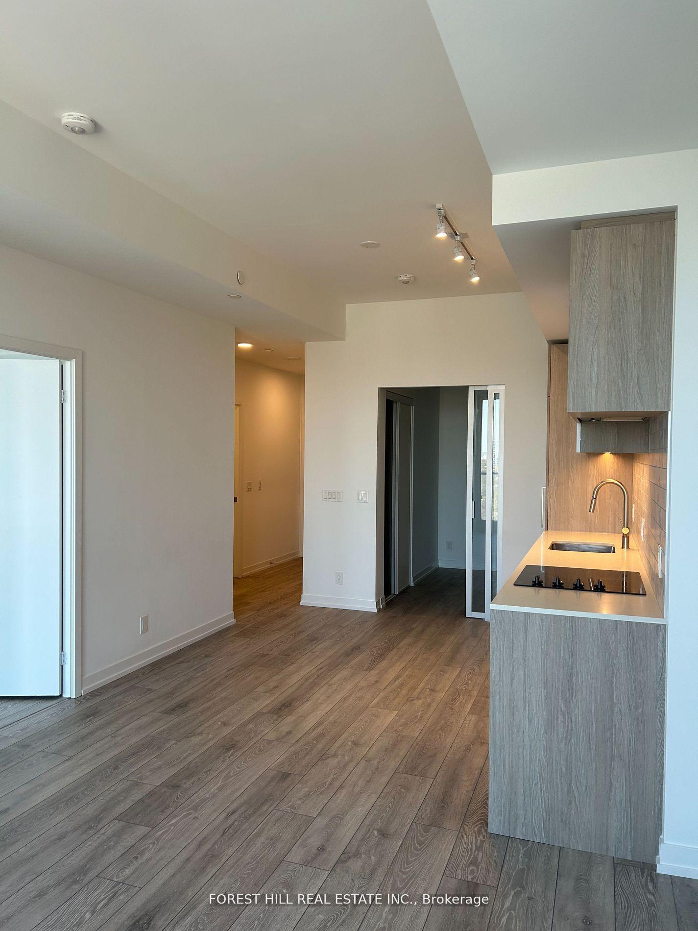 #PH17 - 2020 Bathurst Street, Toronto Unit: PH17